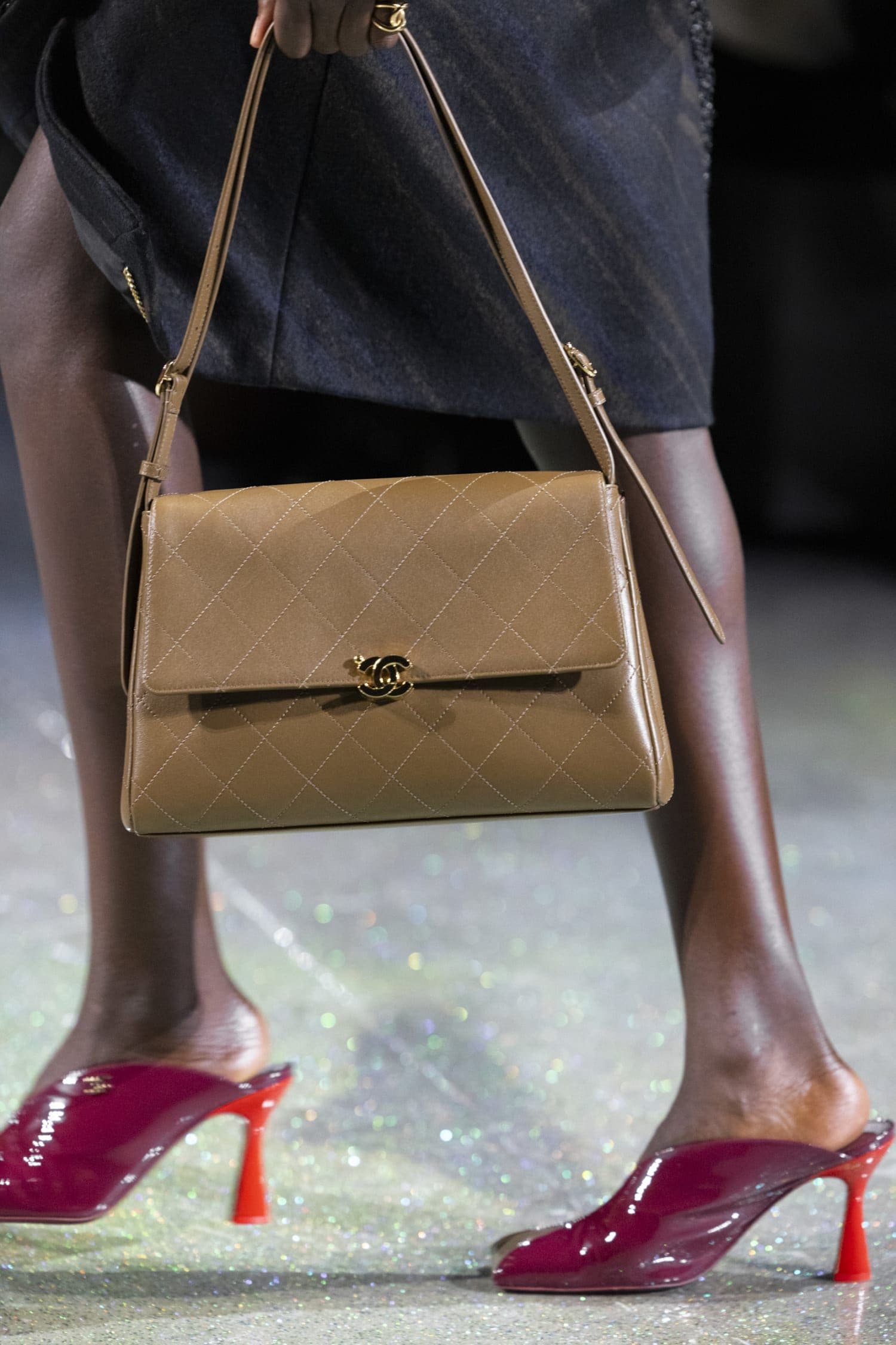 Borsa con impunture Chanel