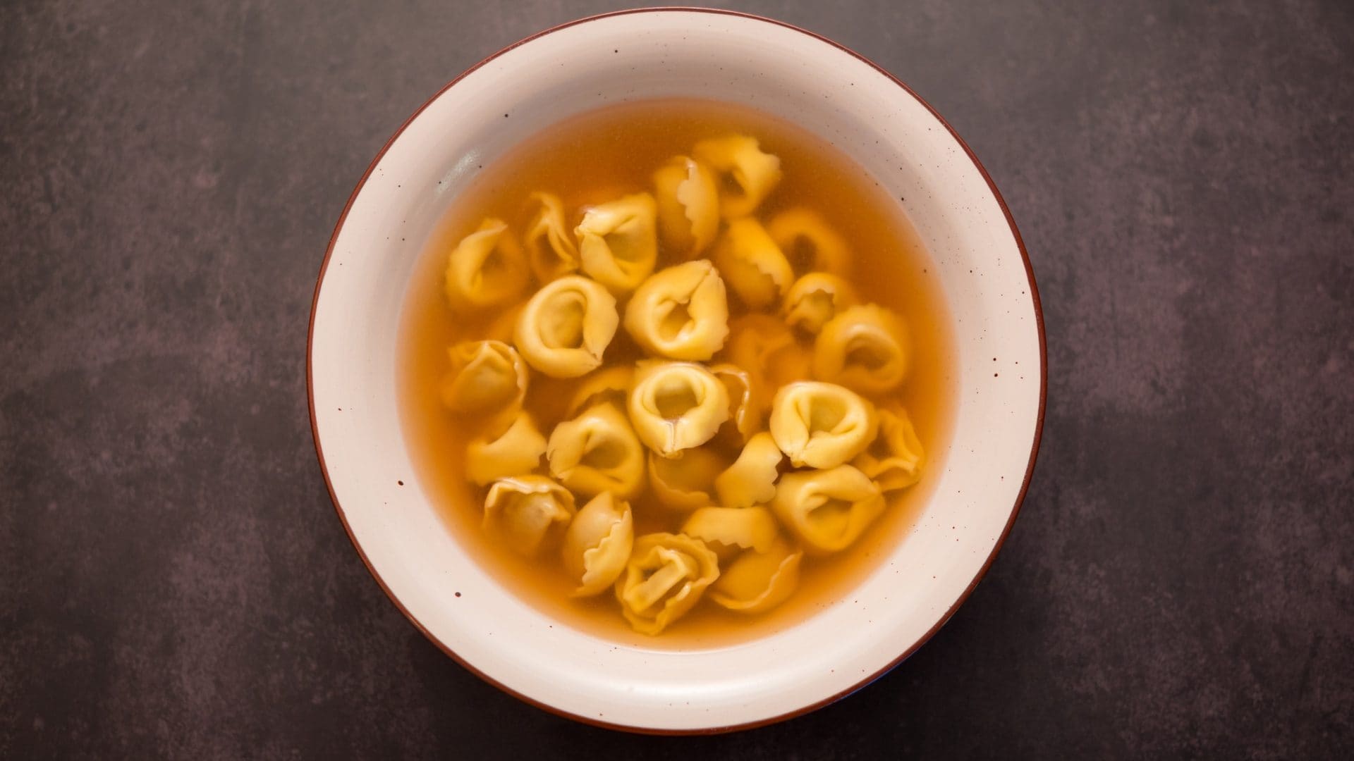 Ogni paese ha un brodo diverso per curare l'influenza