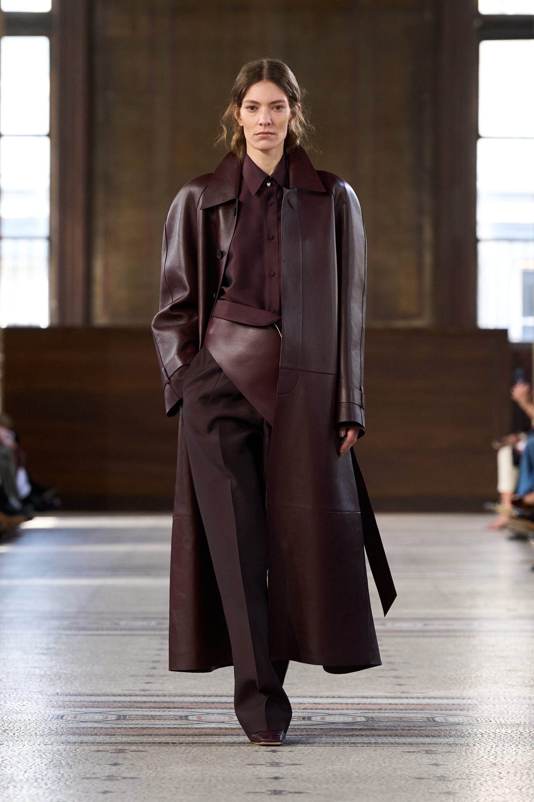 Un look della sfilata Autunno/Inverno 2026–2027 di Carven