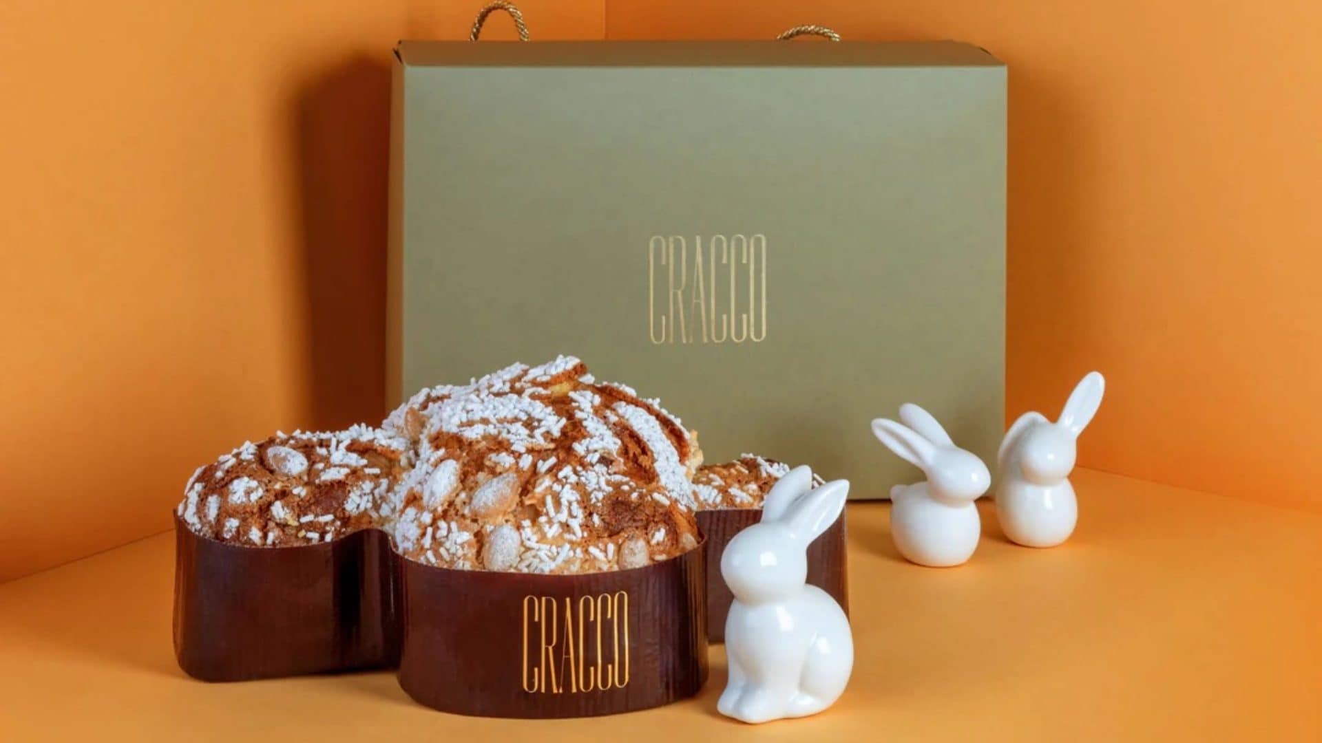 Le colombe di Carlo Cracco per Pasqua 2026: varianti cioccolato, amarena e pistacchio da circa 50 euro