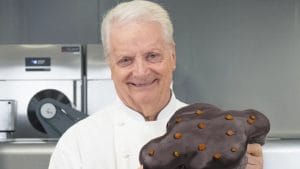 La colomba di Pasqua più costosa del 2026 è quella di Iginio Massari con cioccolato e uvetta al rum