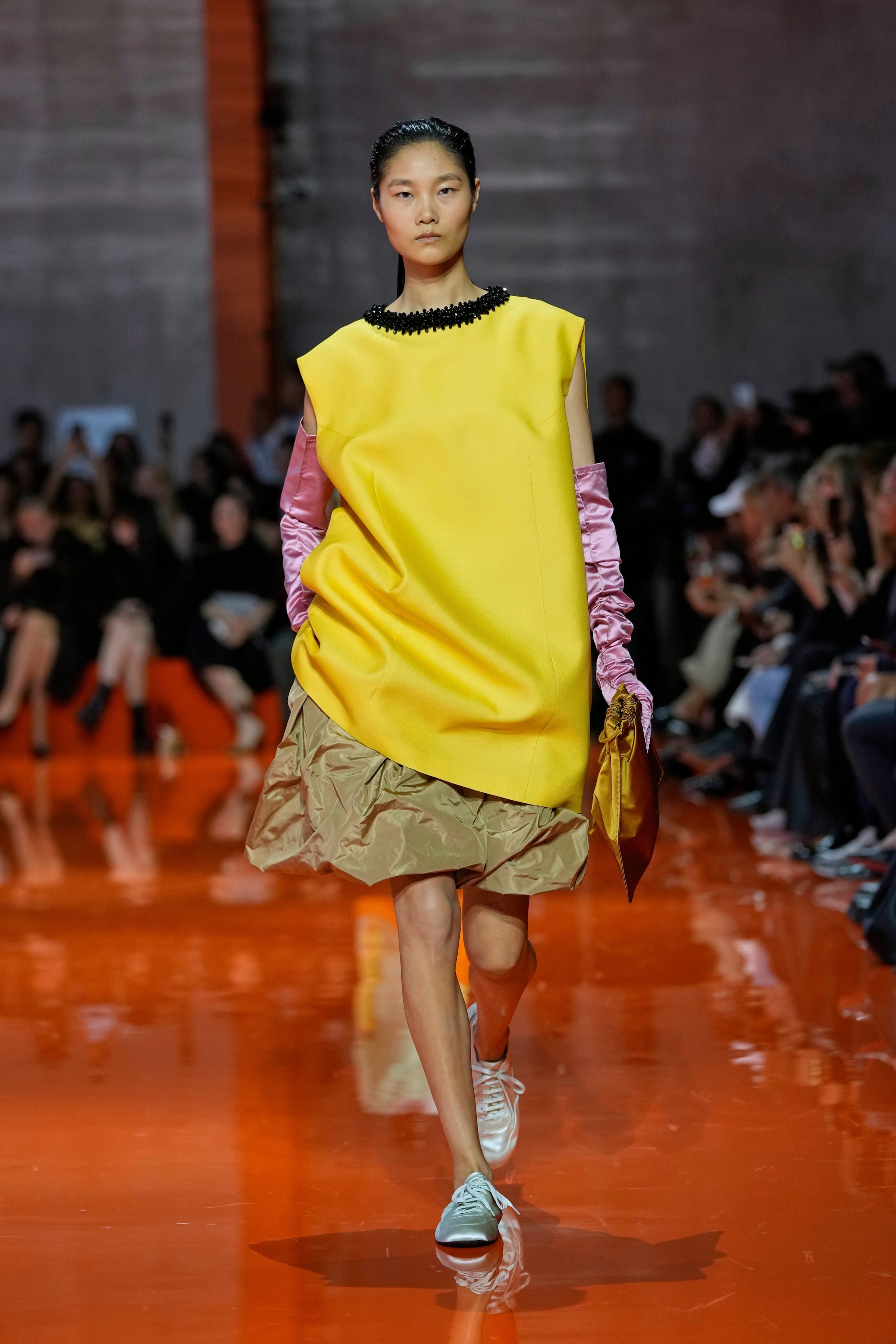 Look color block Prada