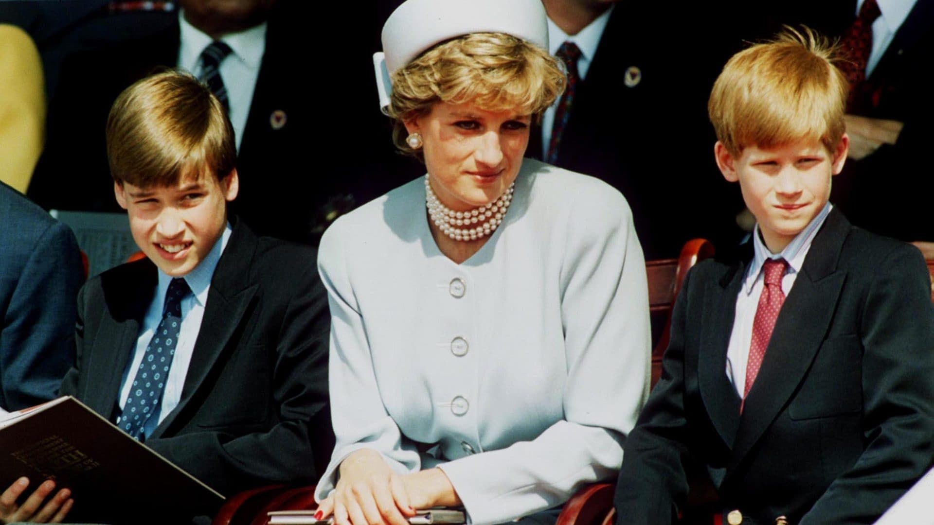 Lady Diana avrebbe voluto che Harry diventasse re d'Inghilterra: per lei William era troppo timido