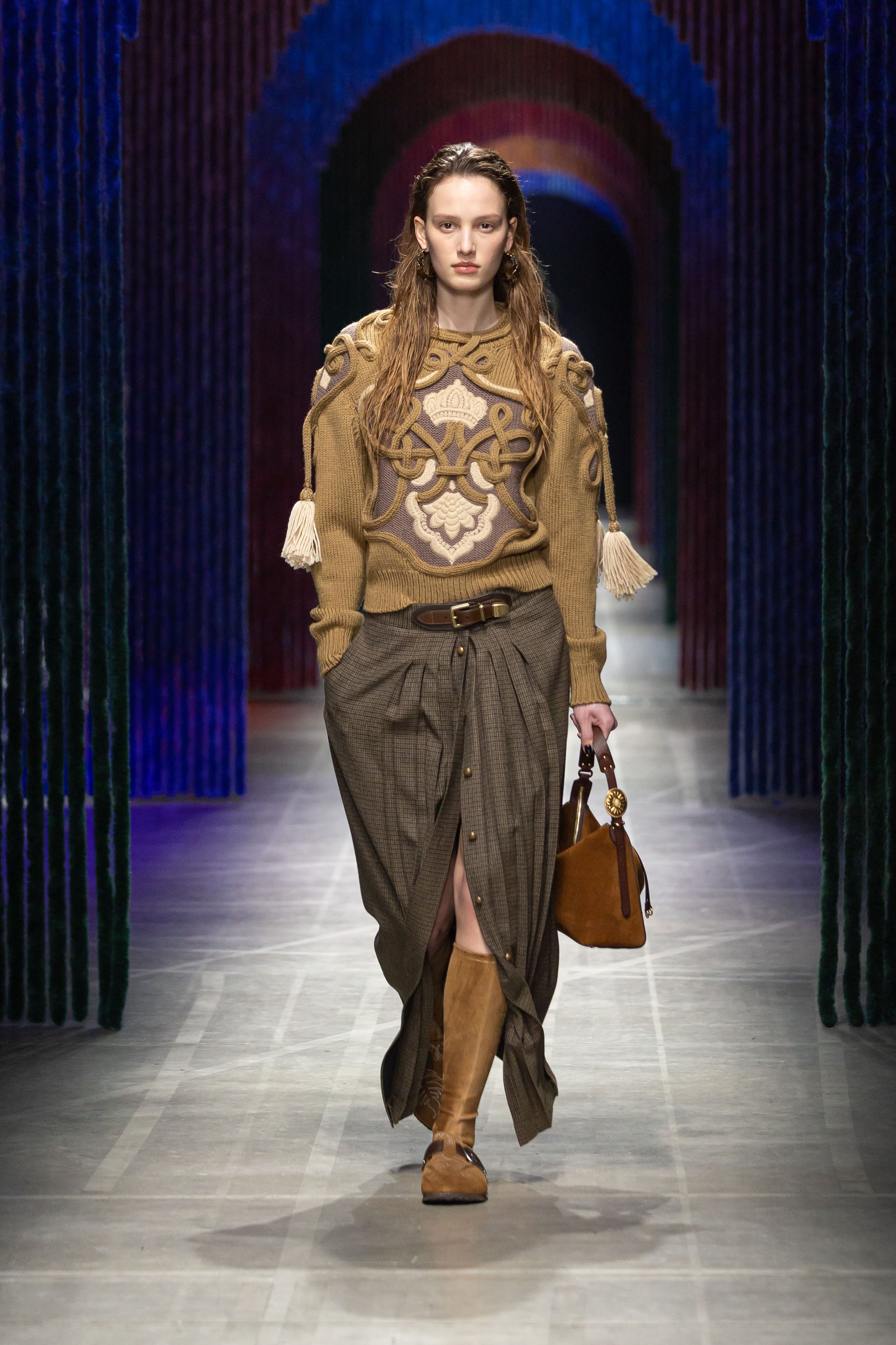 Un look Etro dalla sfilata Autunno/Inverno 2026–2027