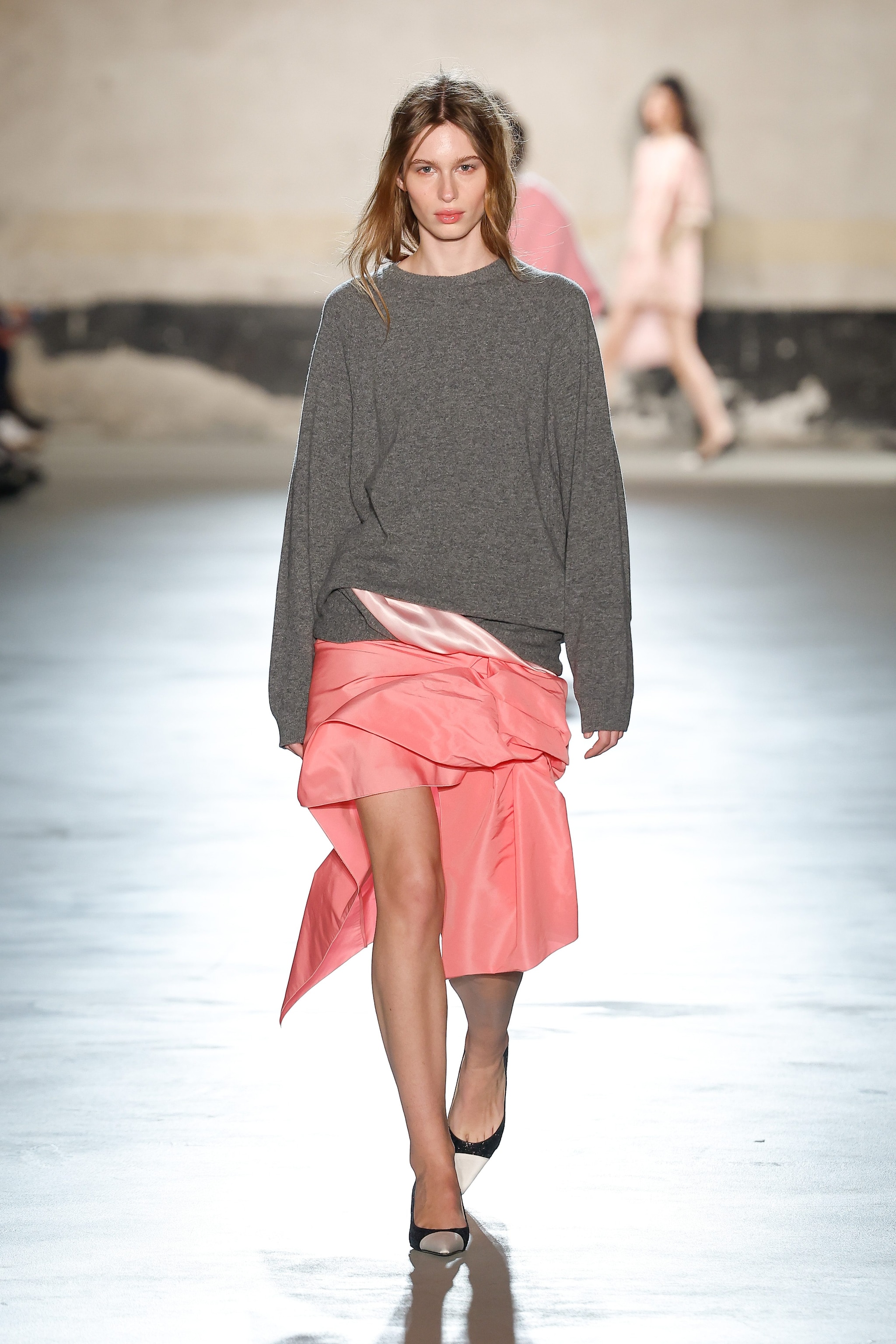 Un look N21 dalla sfilata Autunno/Inverno 2026–2027