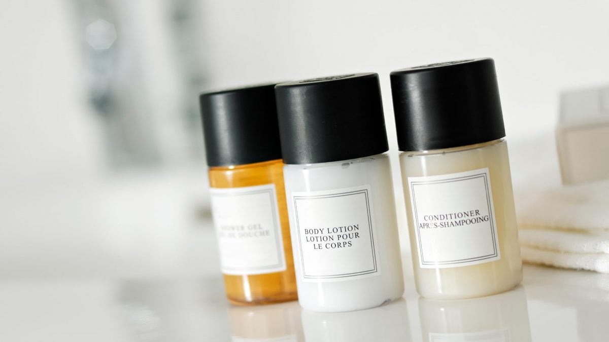 Flaconi monouso degli hotel