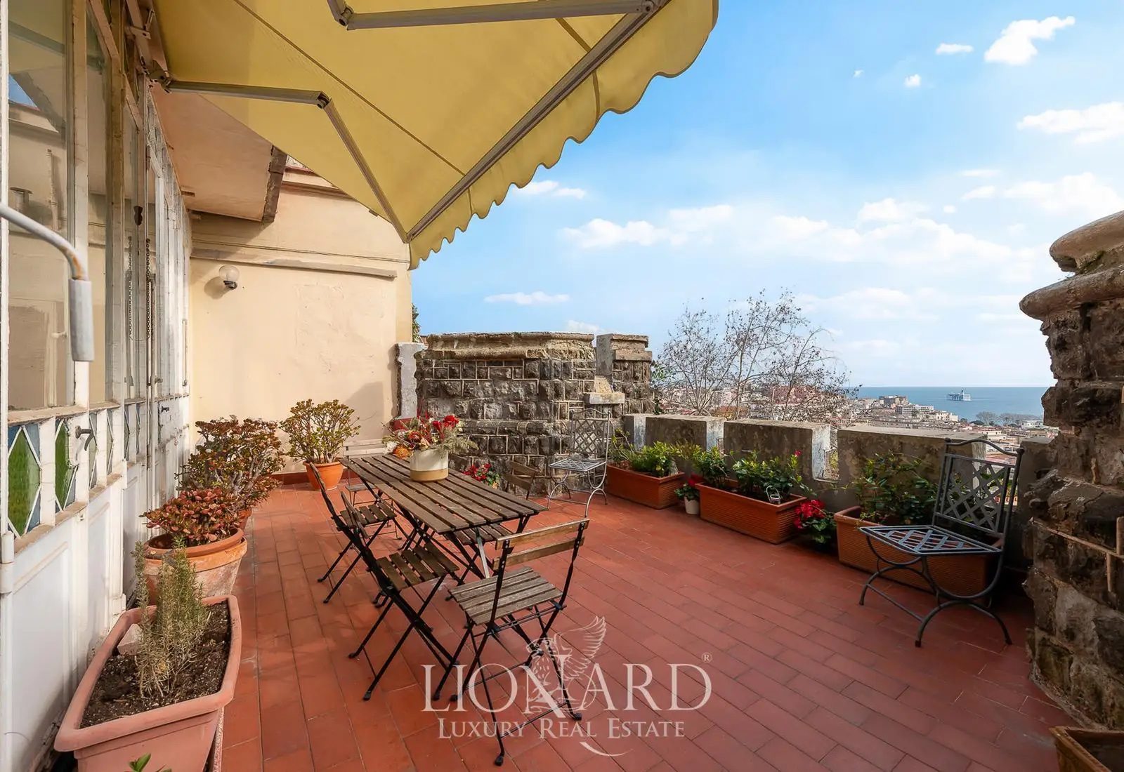 Lionard Luxury Estate