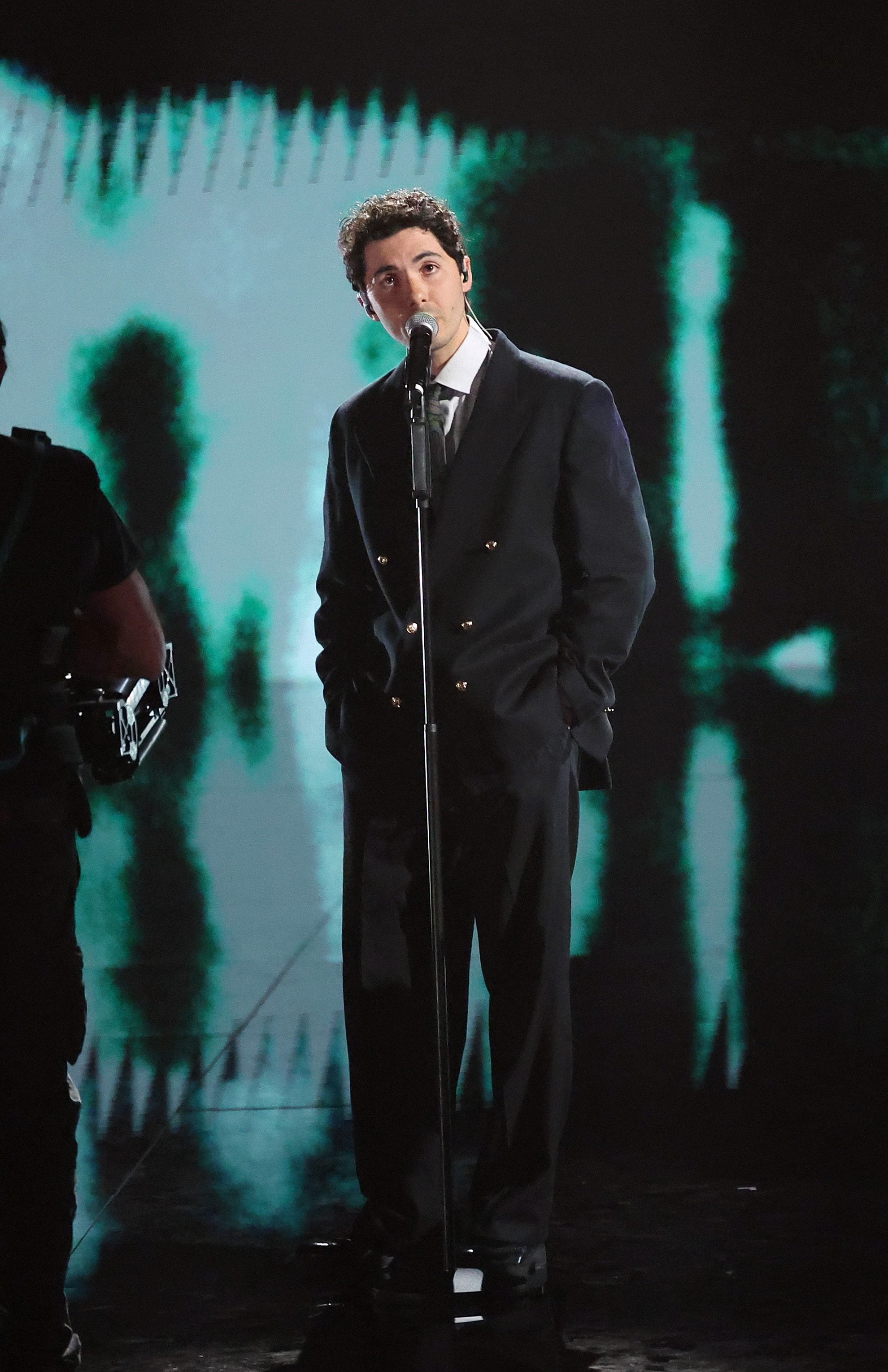 Il look di Fulminacci per Sanremo Top