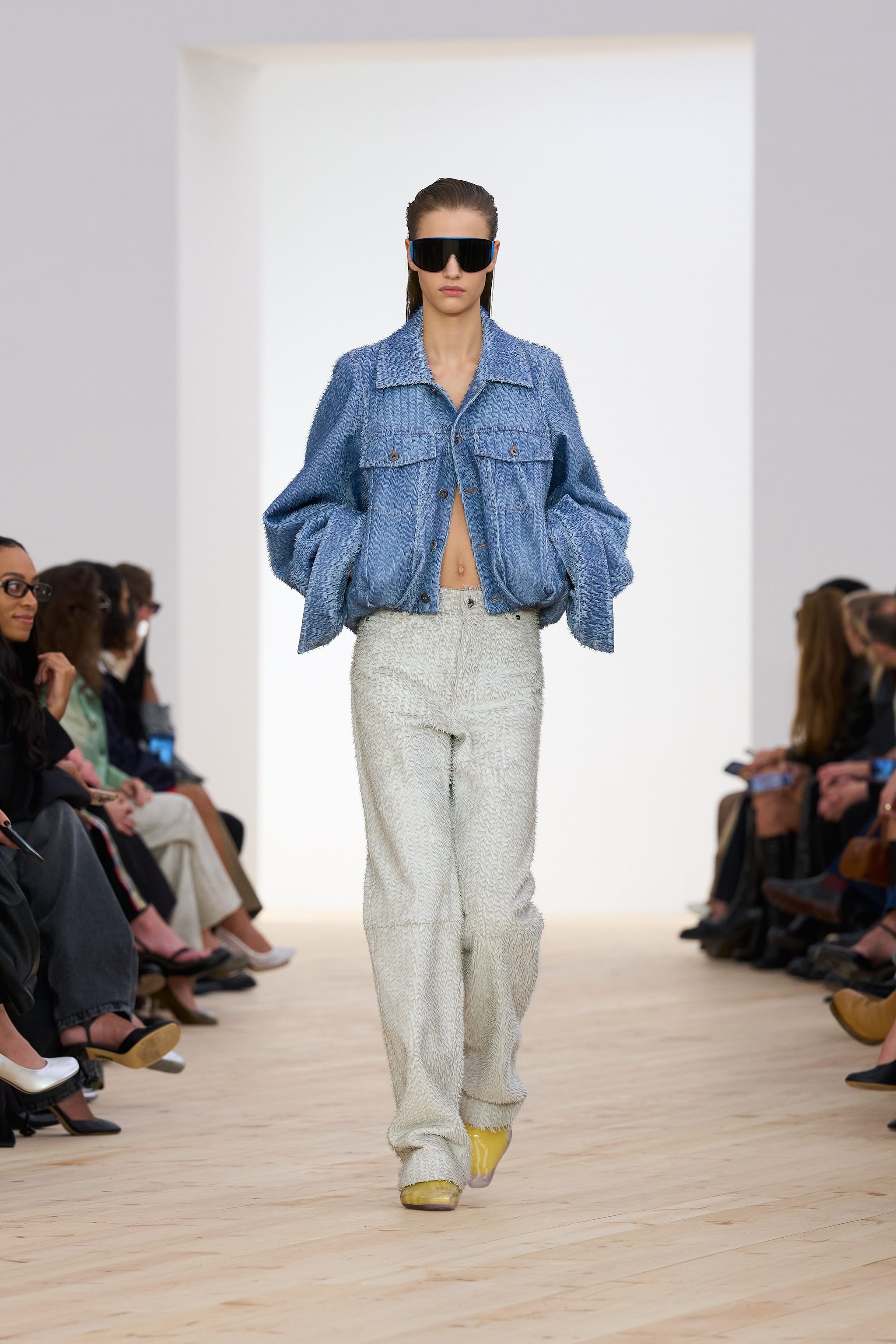 Jeans in pelle sfrangiata Loewe