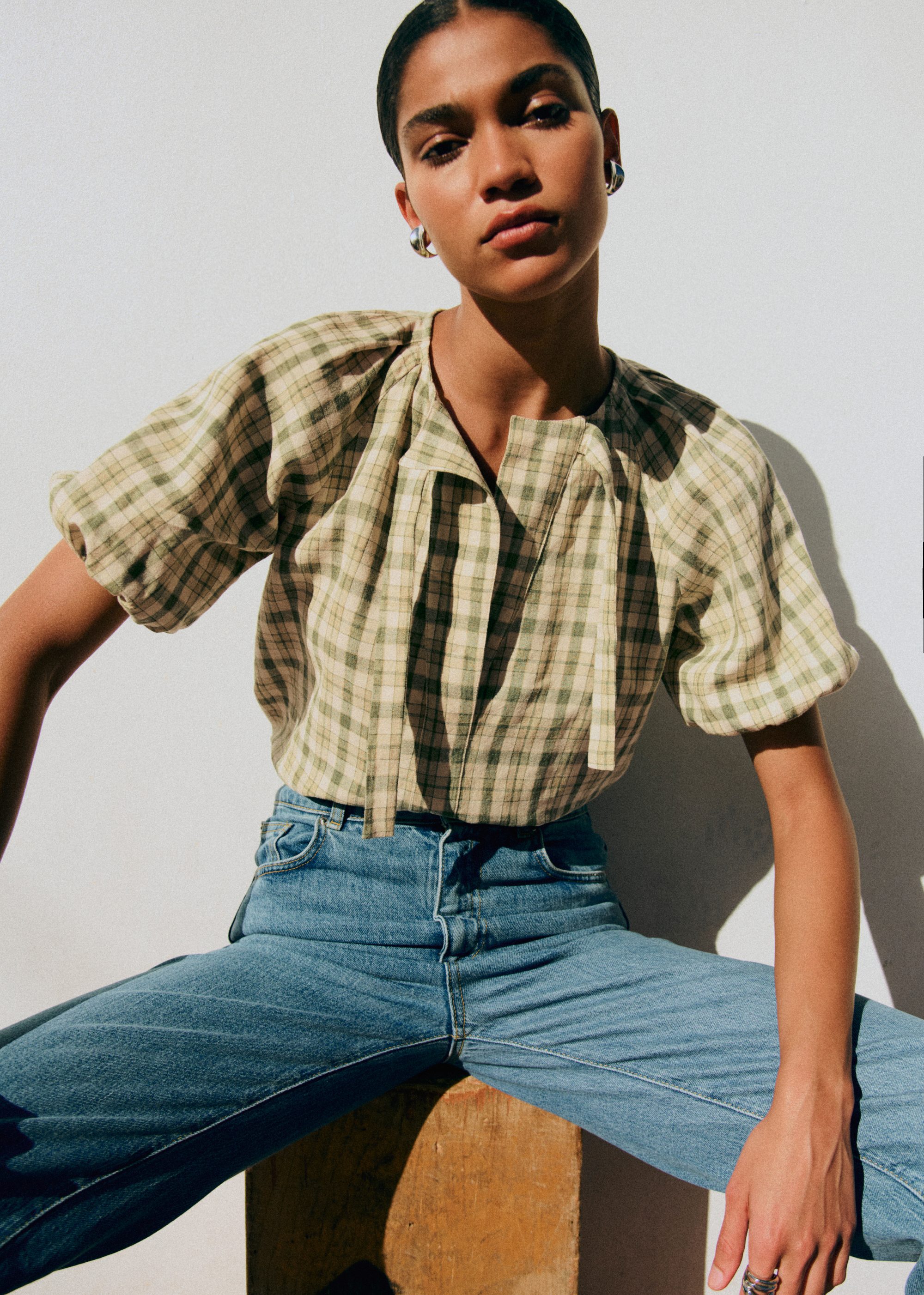 Camicia Sèzane abbinata a jeans