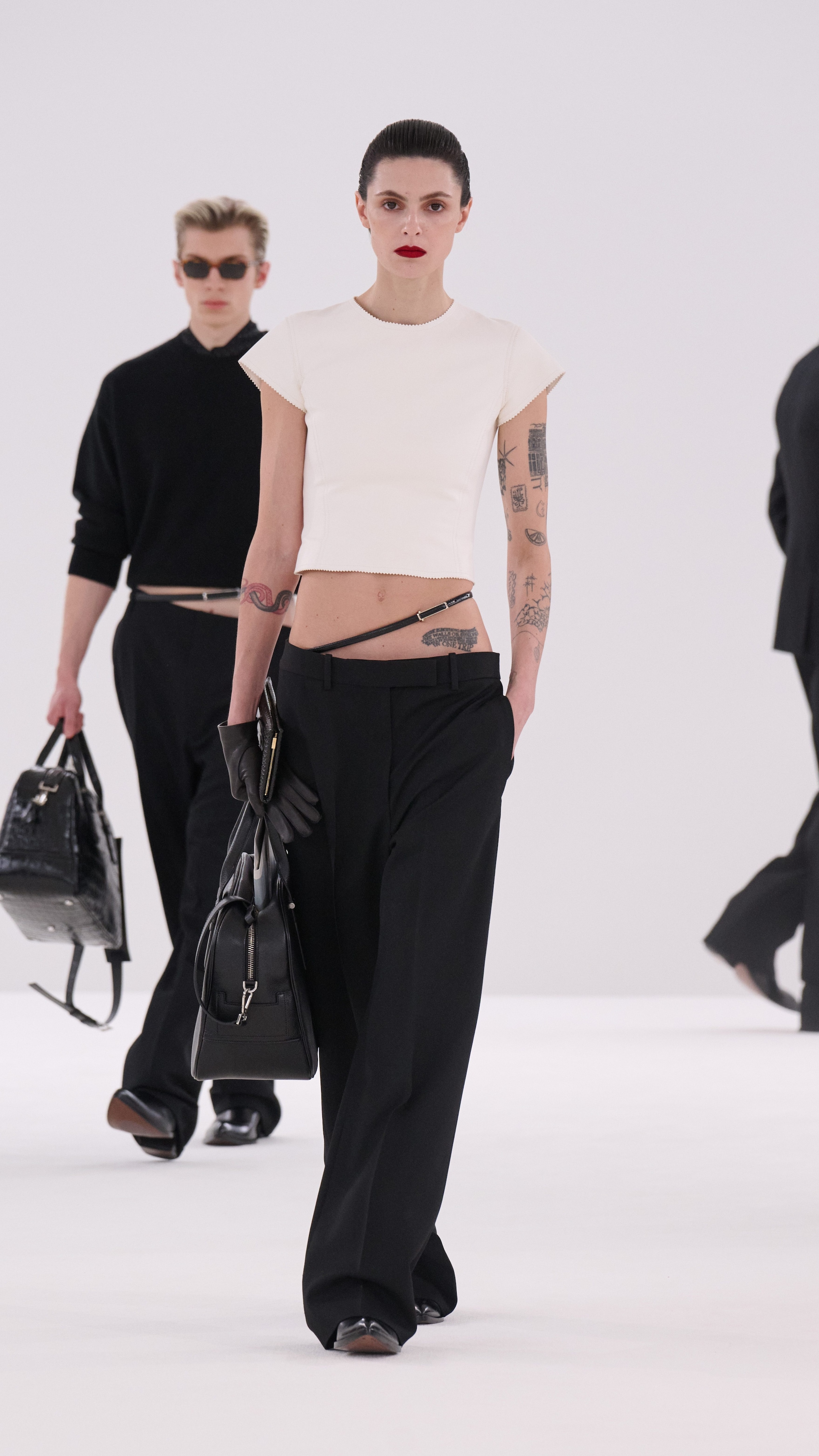 Un look della sfilata Autunno/Inverno 2026–2027 di Tom Ford