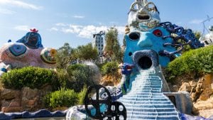 Ad aprile riapre il Giardino dei Tarocchi, regno della simbologia e del mistero