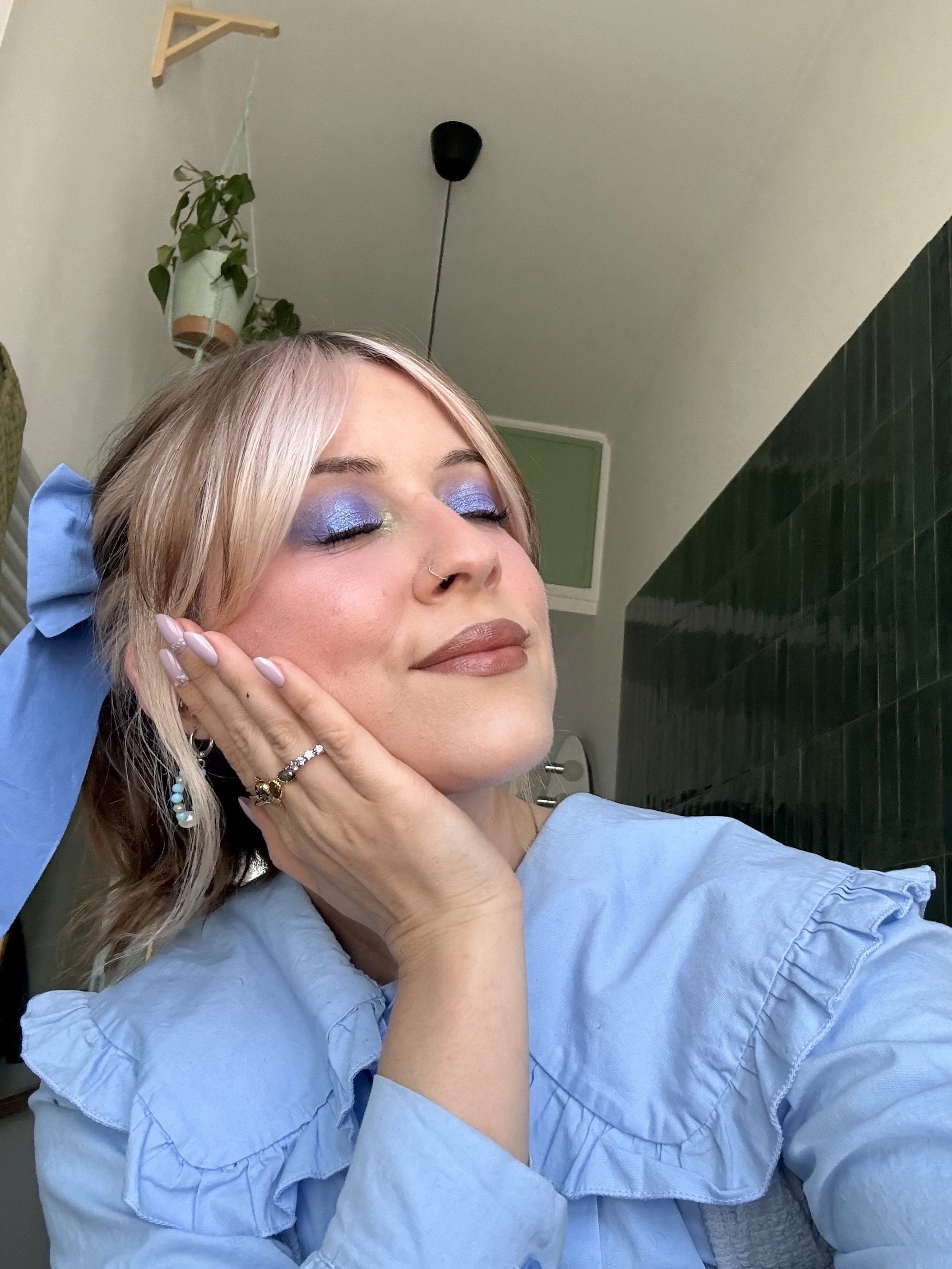 Basic Gaia e uno dei suoi make up