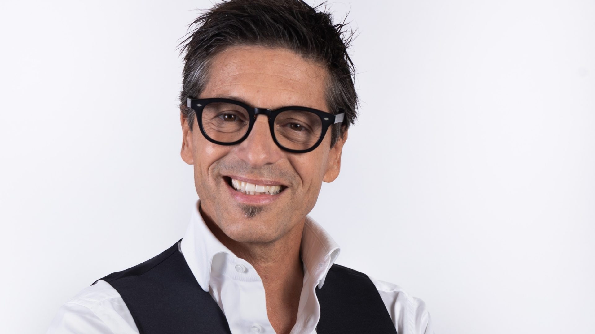 Lidi in spiaggia cosa possono proibire, Massimiliano Dona: “Sì a cibo e bevande, bagno solo per clienti”