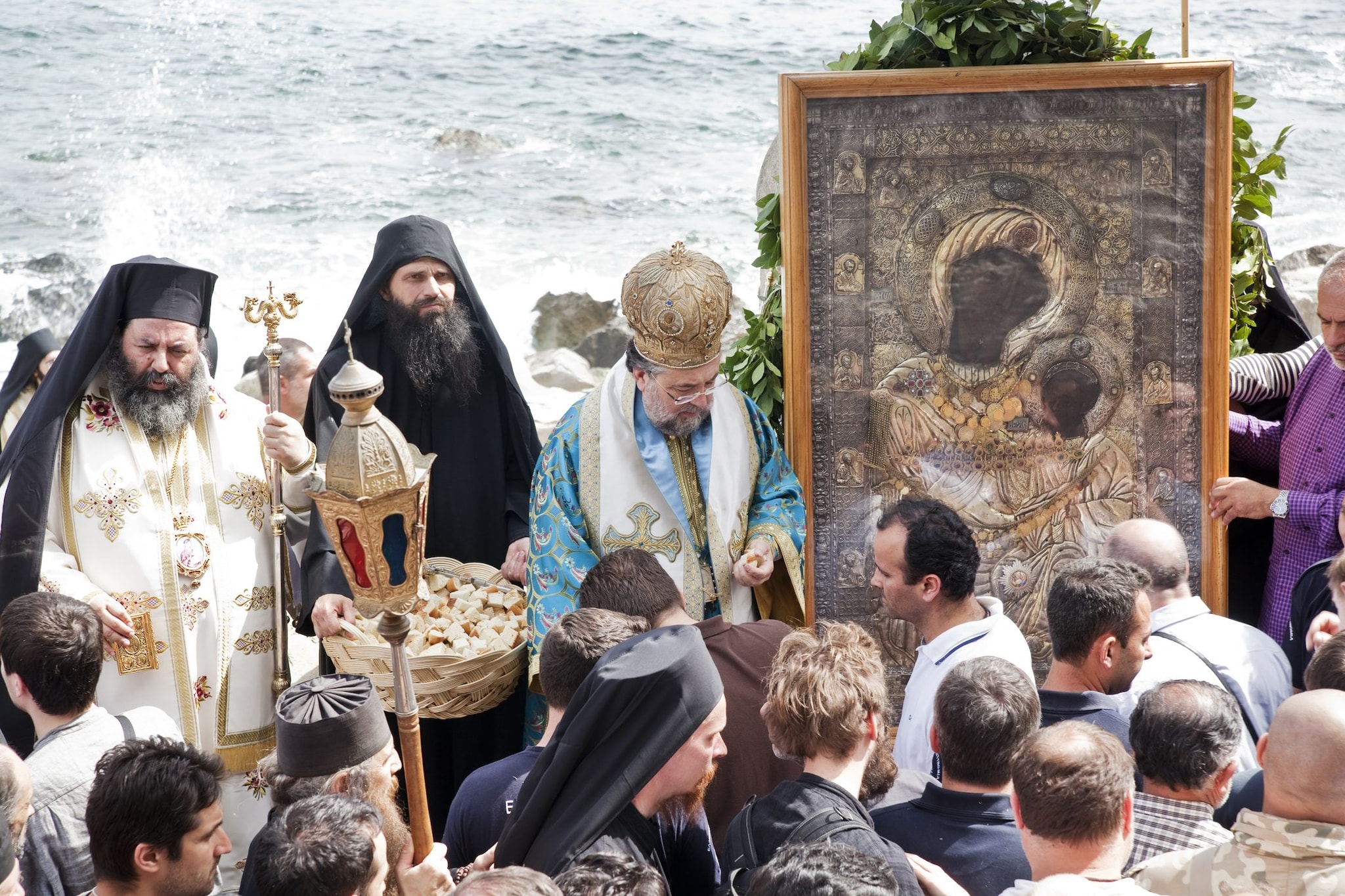 Processione al monastero Iviron