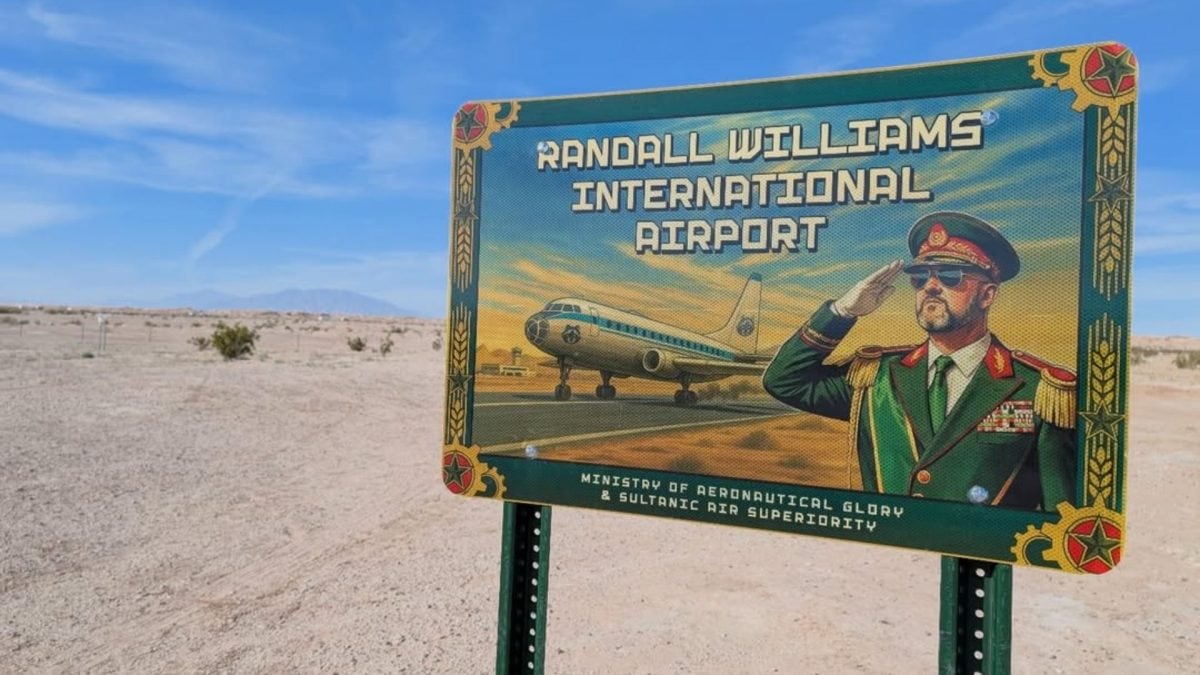 Slowjamastan e il cartello dell’aeroporto che sarà lanciato a breve