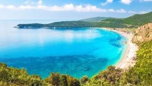 Perché il Montenegro è la meta ideale per l'estate 2026: una settimana a fine luglio costa 550 euro in due