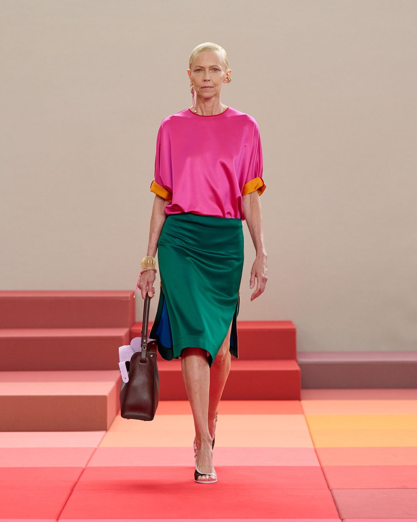 Un look dalla sfilata Primavera/Estate 2026 di Fendi