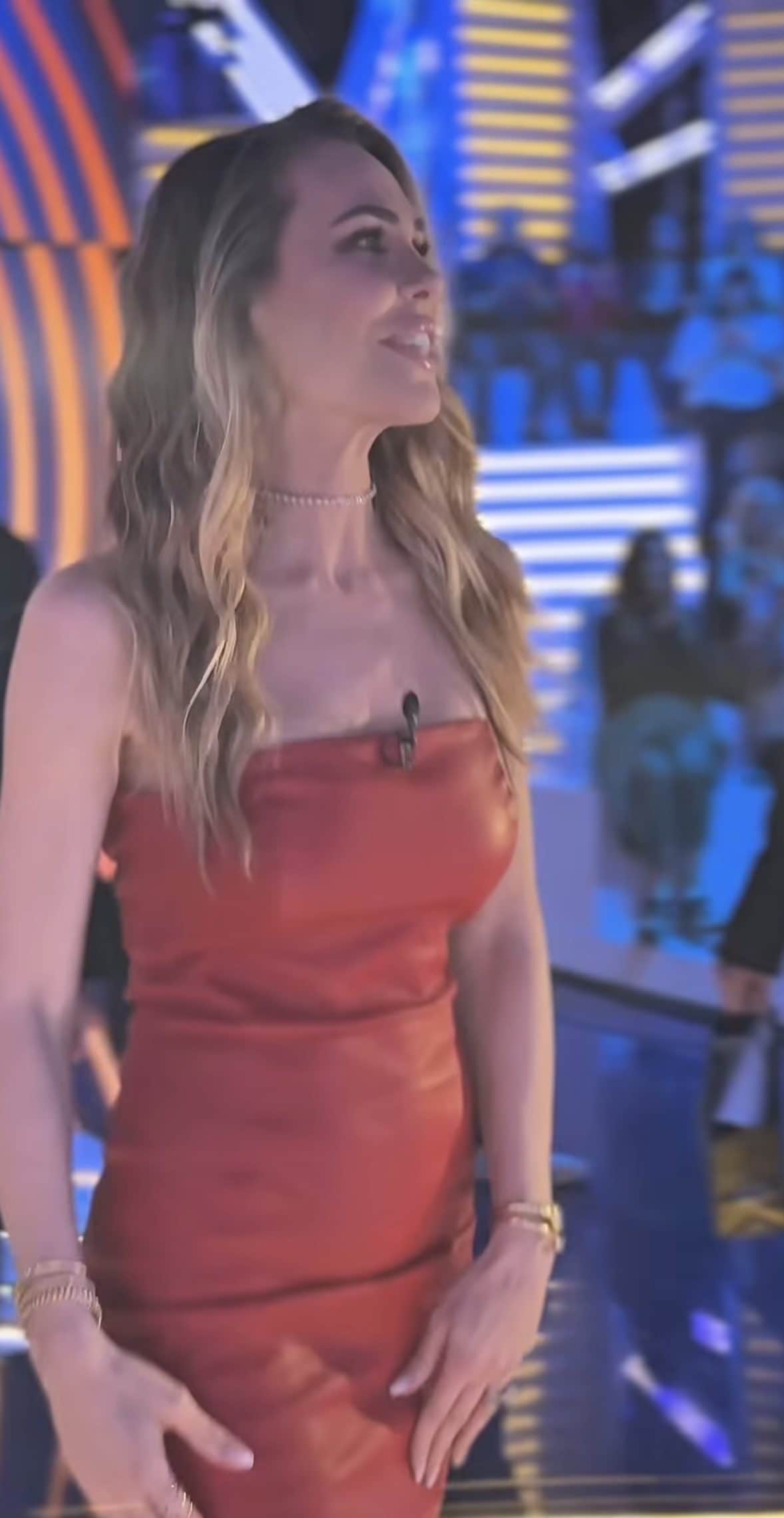 L’hairstyle di Ilary Blasi per l’ottava puntata del GF Vip