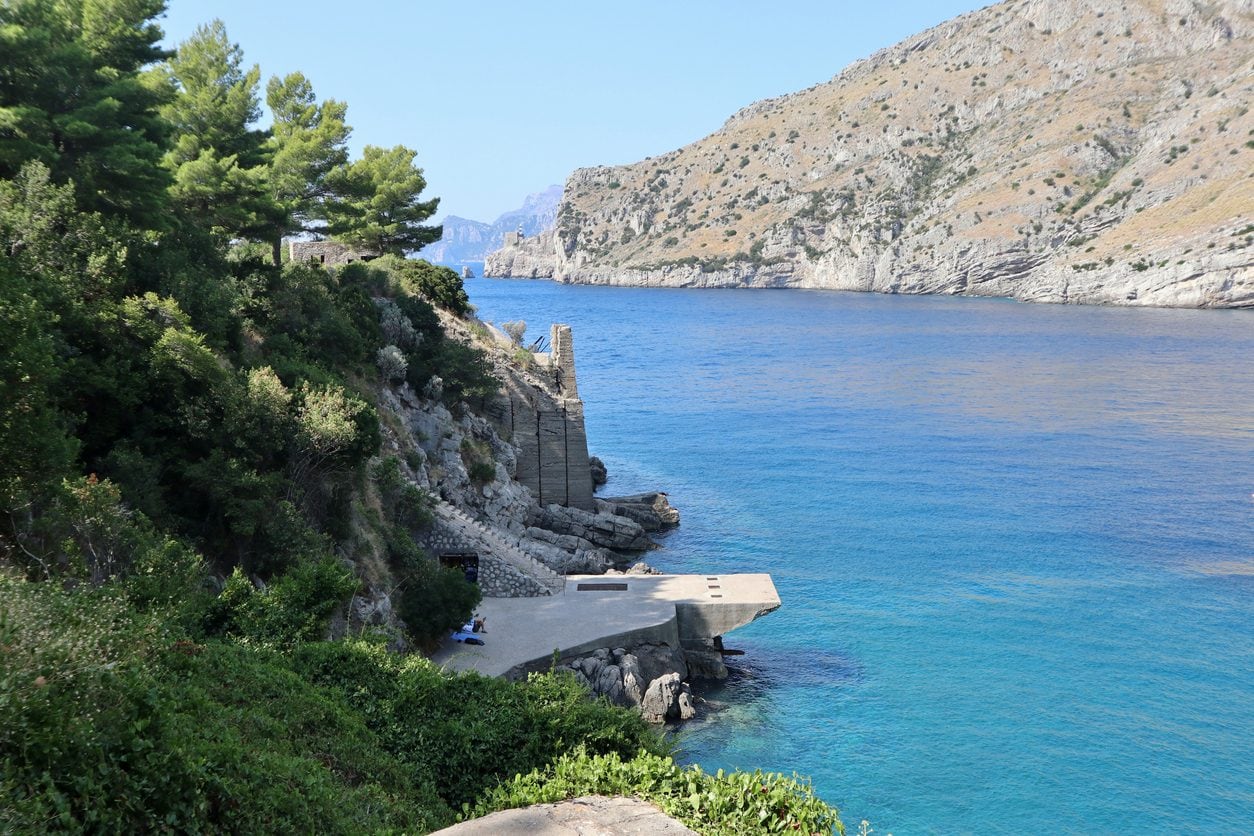 La piattaforma a rischio crollo