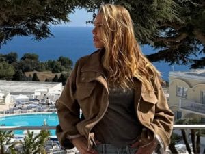 Ilary Blasi a Capri con Bastian Muller e Isabel Totti: la vacanza nell’hotel da oltre 4mila euro a notte