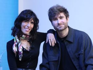 Casa Abis: “Il pubblico non deve capire se è vero o finto, ce lo hanno insegnato Sandra e Raimondo”