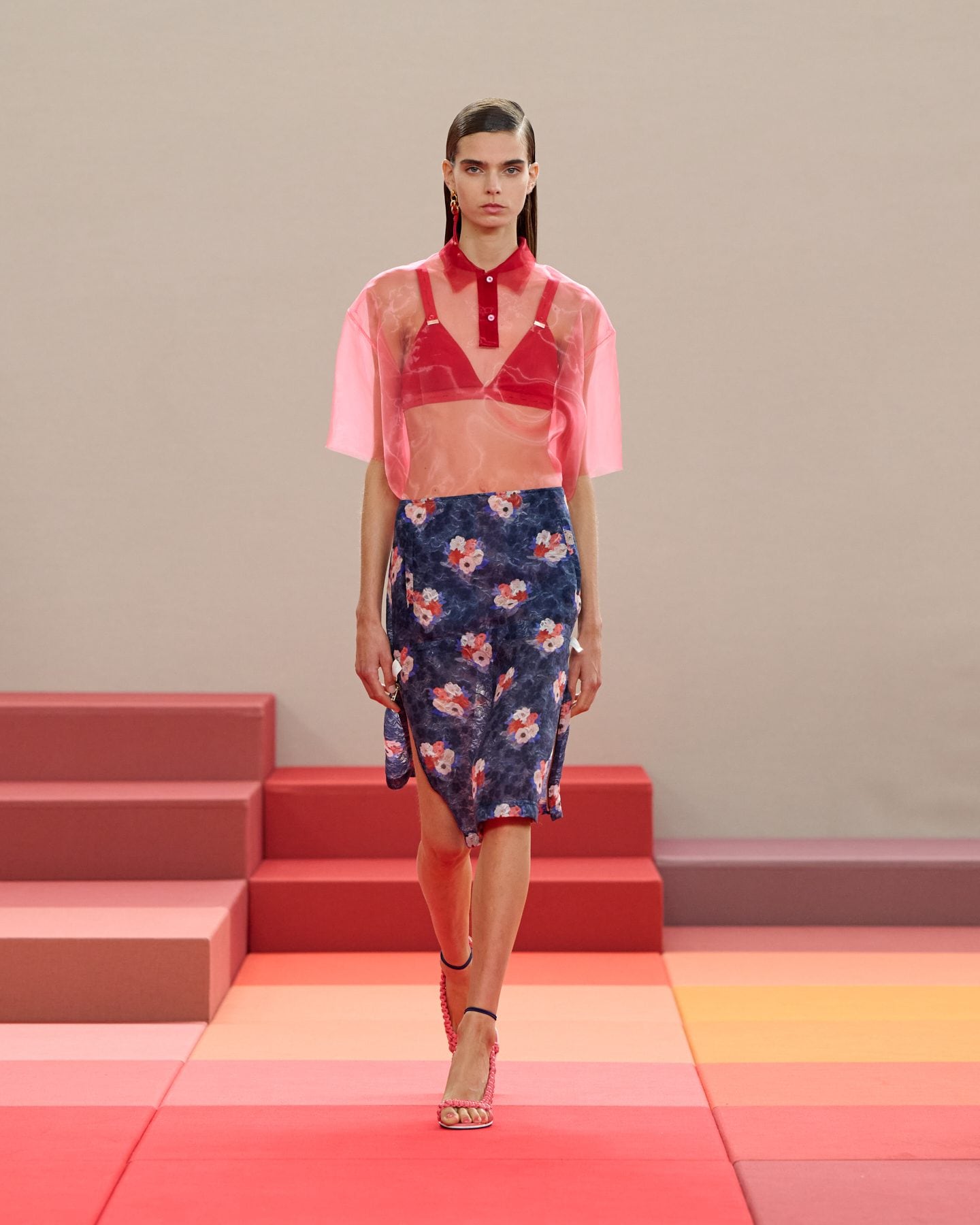 Un look dalla passerella Primavera/Estate 2026 di Fendi