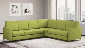 L'arredamento di tendenza è verde brillante