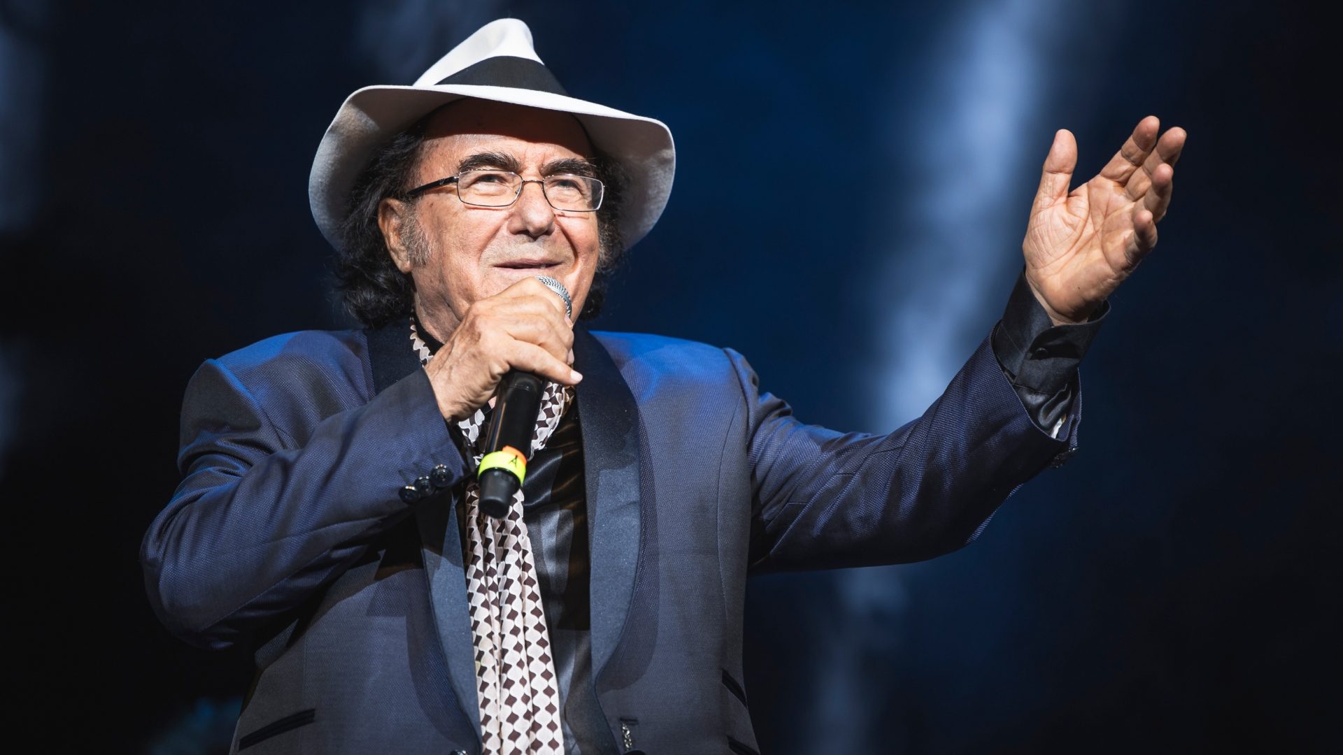 La tenuta di Al Bano Carrisi in Puglia: quanto costa dormire e mangiare nel resort a Cellino San Marco
