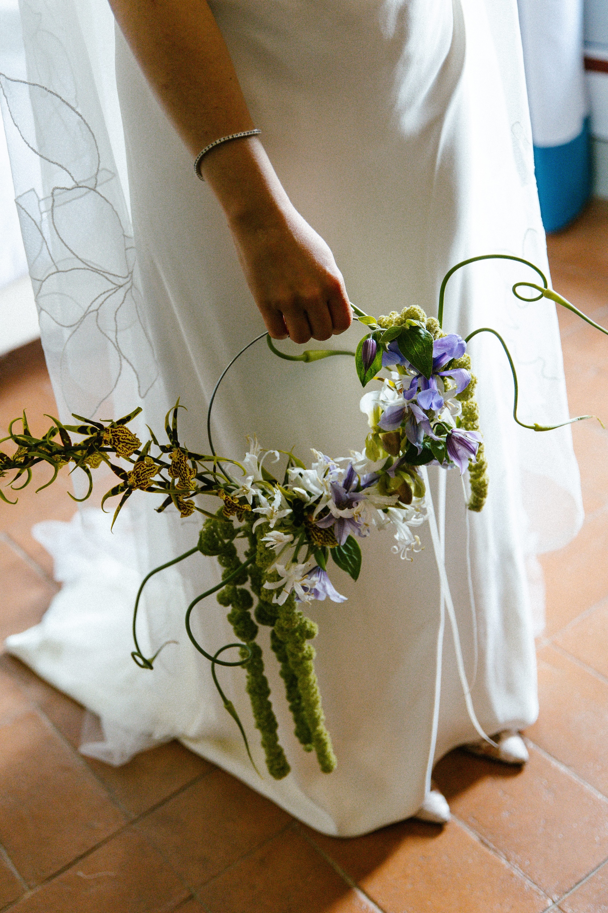 Bouquet da sposa a forma di cerchio, La Fiorellaia