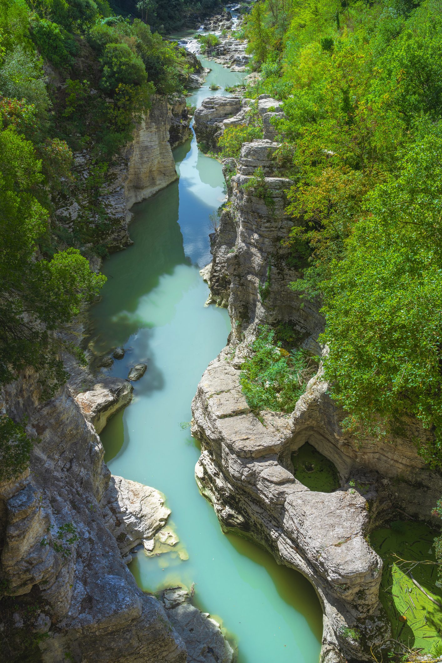 Marmitte dei giganti, Marche