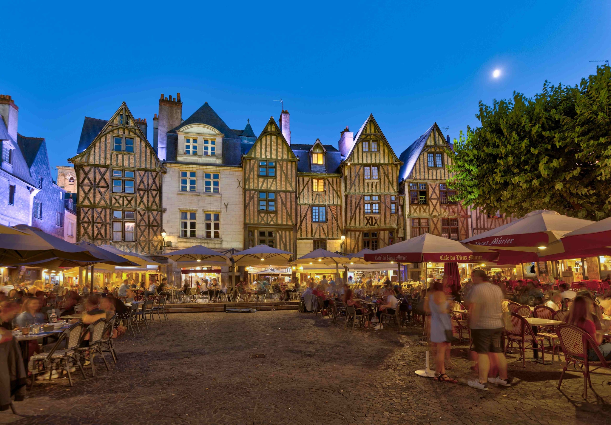Place Plumereau, Tours