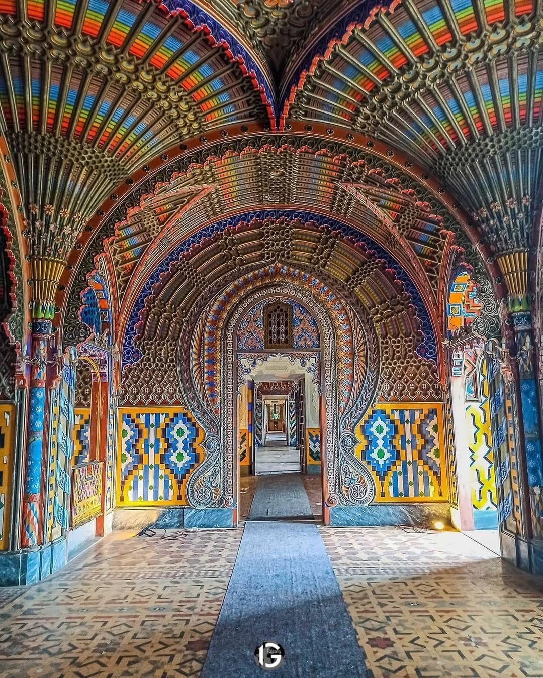 Sala dei pavoni, castello di Sammazzano