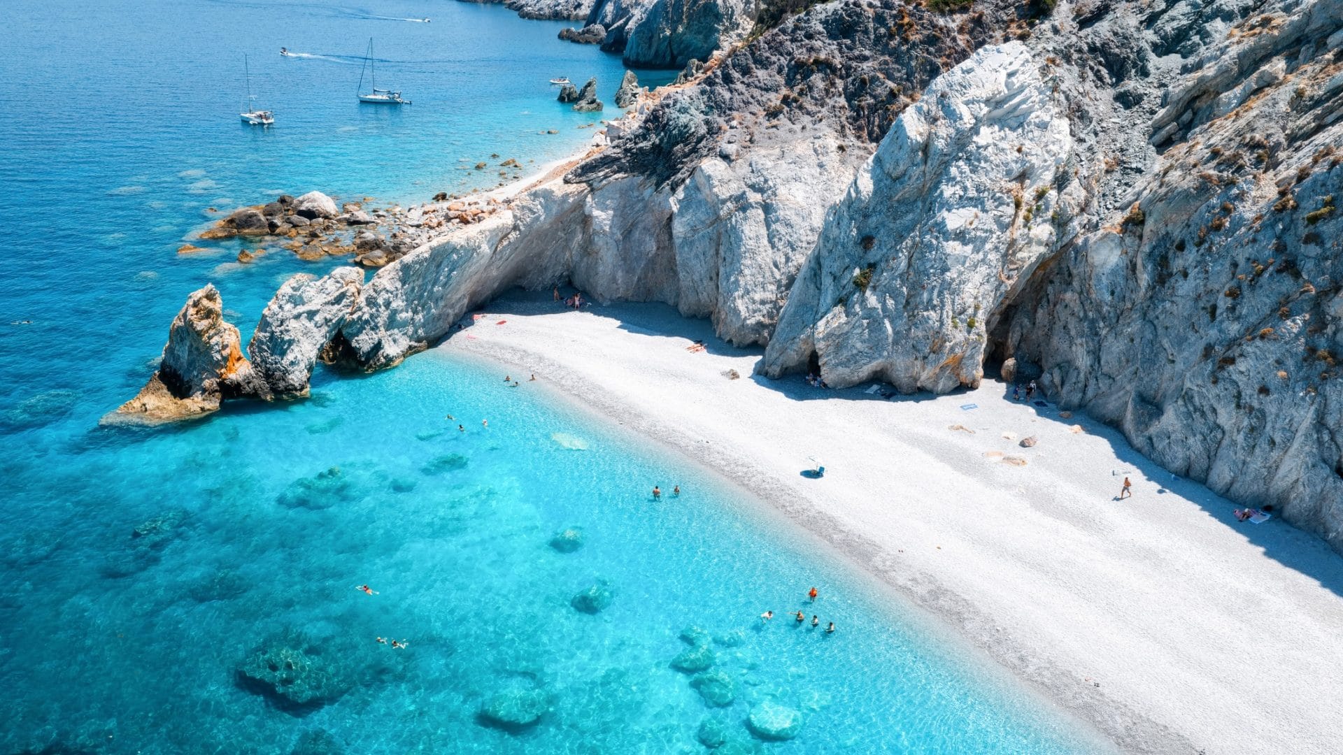 Quali sono le mete da visitare a giugno, 5 vacanze tutto incluso sotto i 400 euro