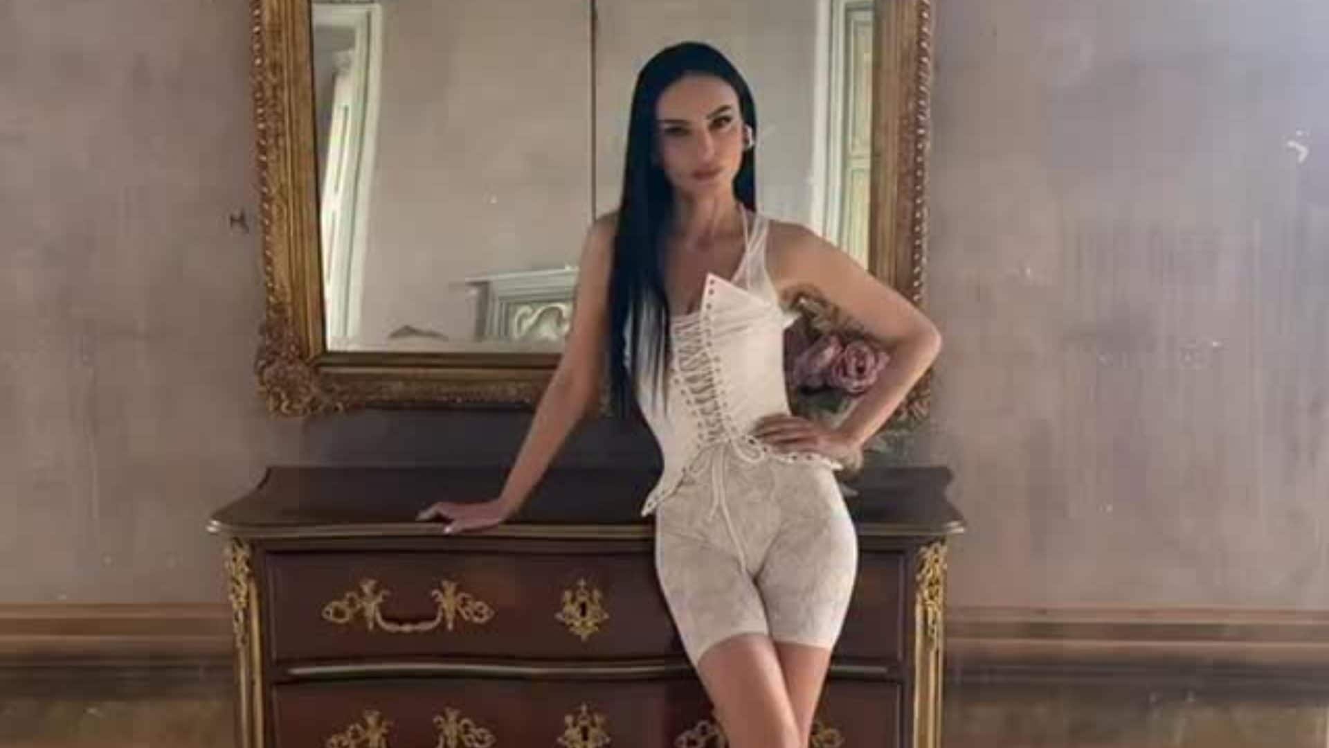Arisa smentisce l'uso di Ozempic e risponde ai commenti sul dimagrimento da "Non sta bene" a "Troppo magra"
