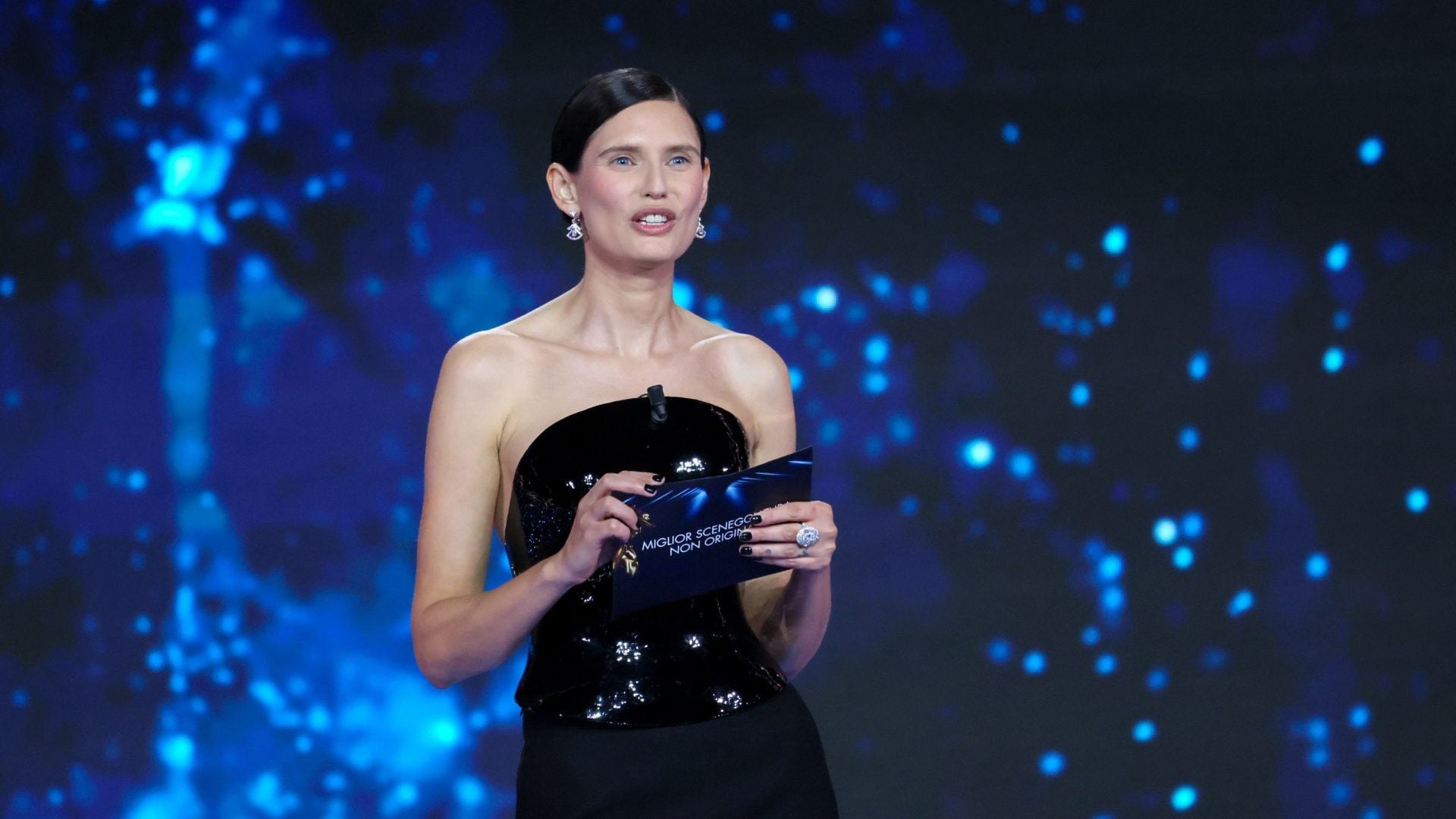 Bianca Balti ai David di Donatello 2026 col corpetto scultura: è lei la diva della cerimonia