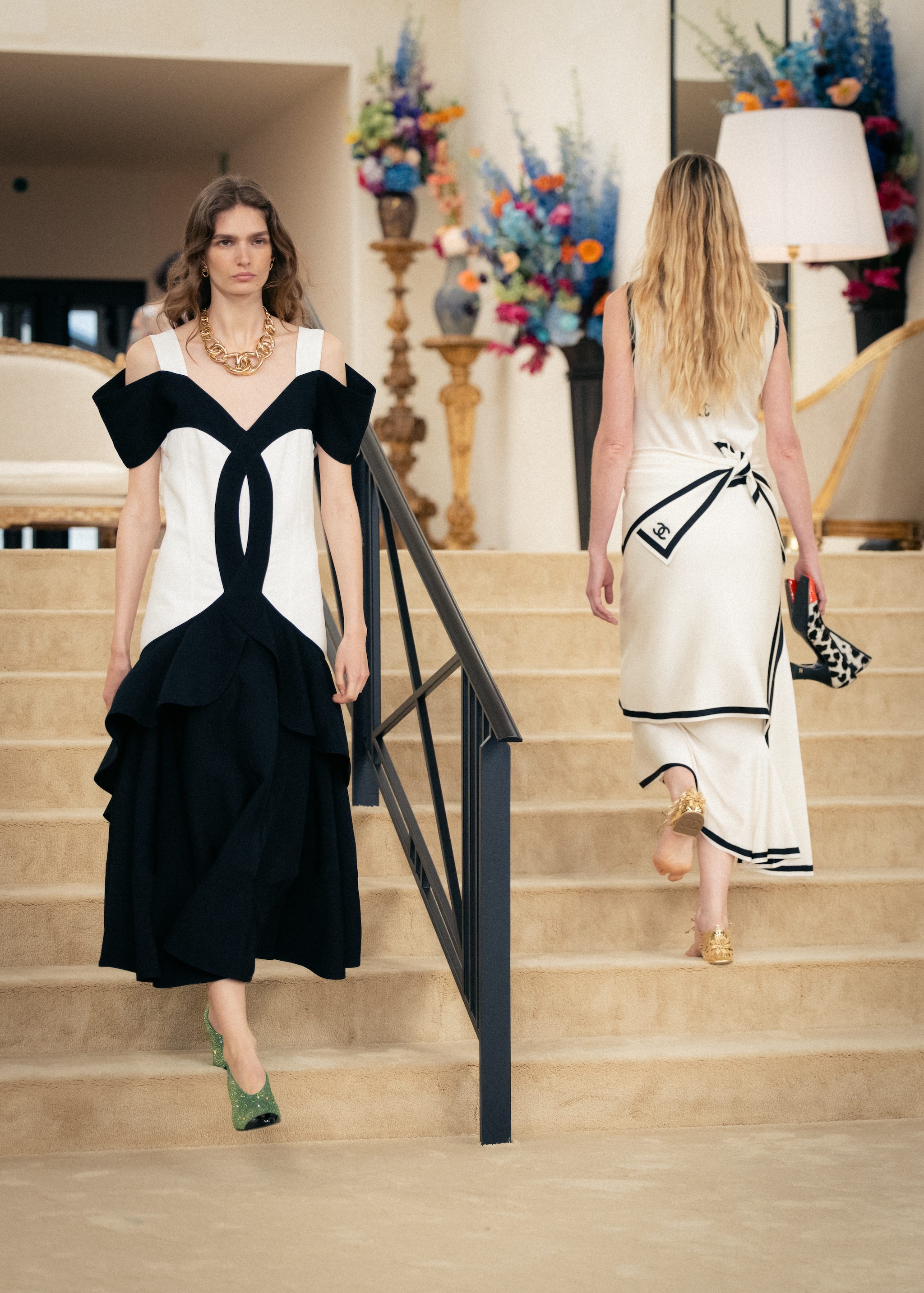 I loghi Chanel reinterpretati nella collezione Cruise 2026/2027
