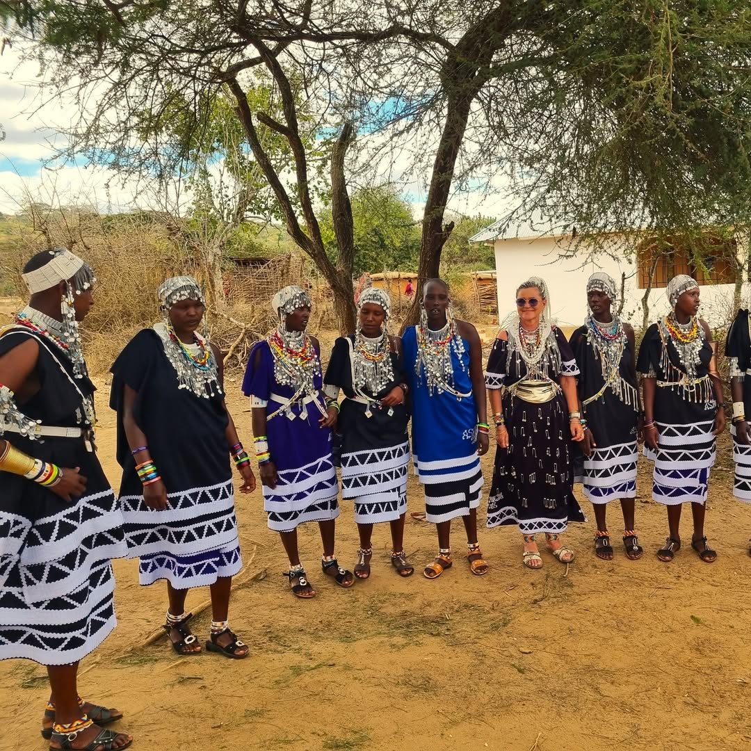 Instagram @tina_e_willy_maasai_travel