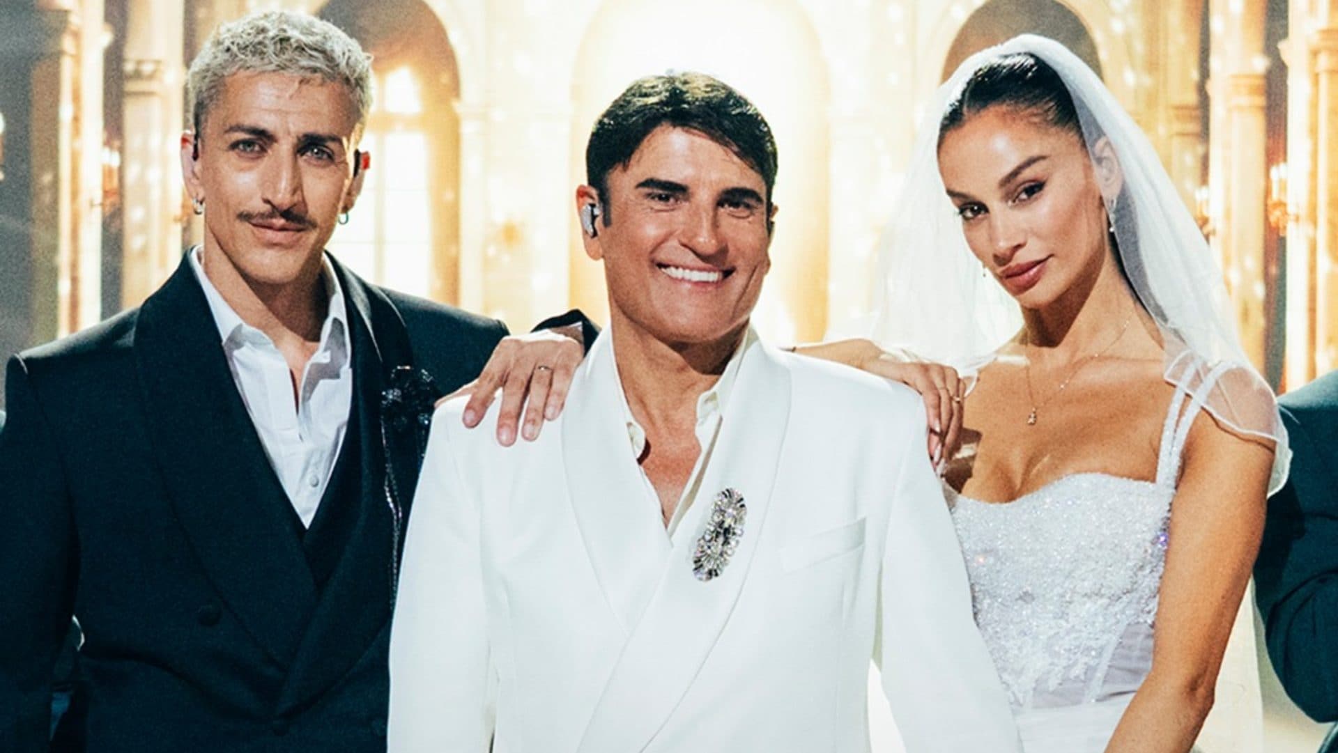 Francesca Tocca con Sal Da Vinci all'Eurovision: chi ha firmato l'abito da sposa con la gonna tricolore