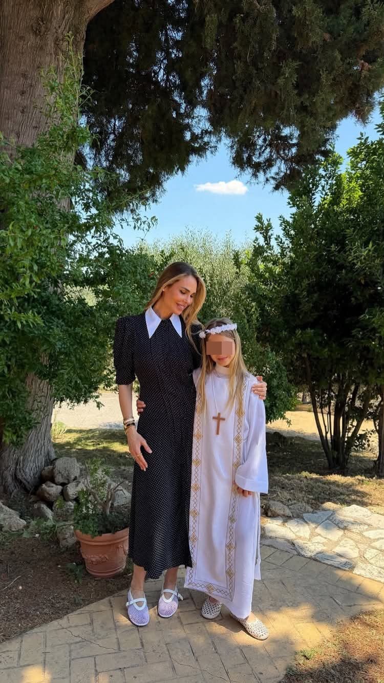 Ilary Blasi in Mar De Margaritas