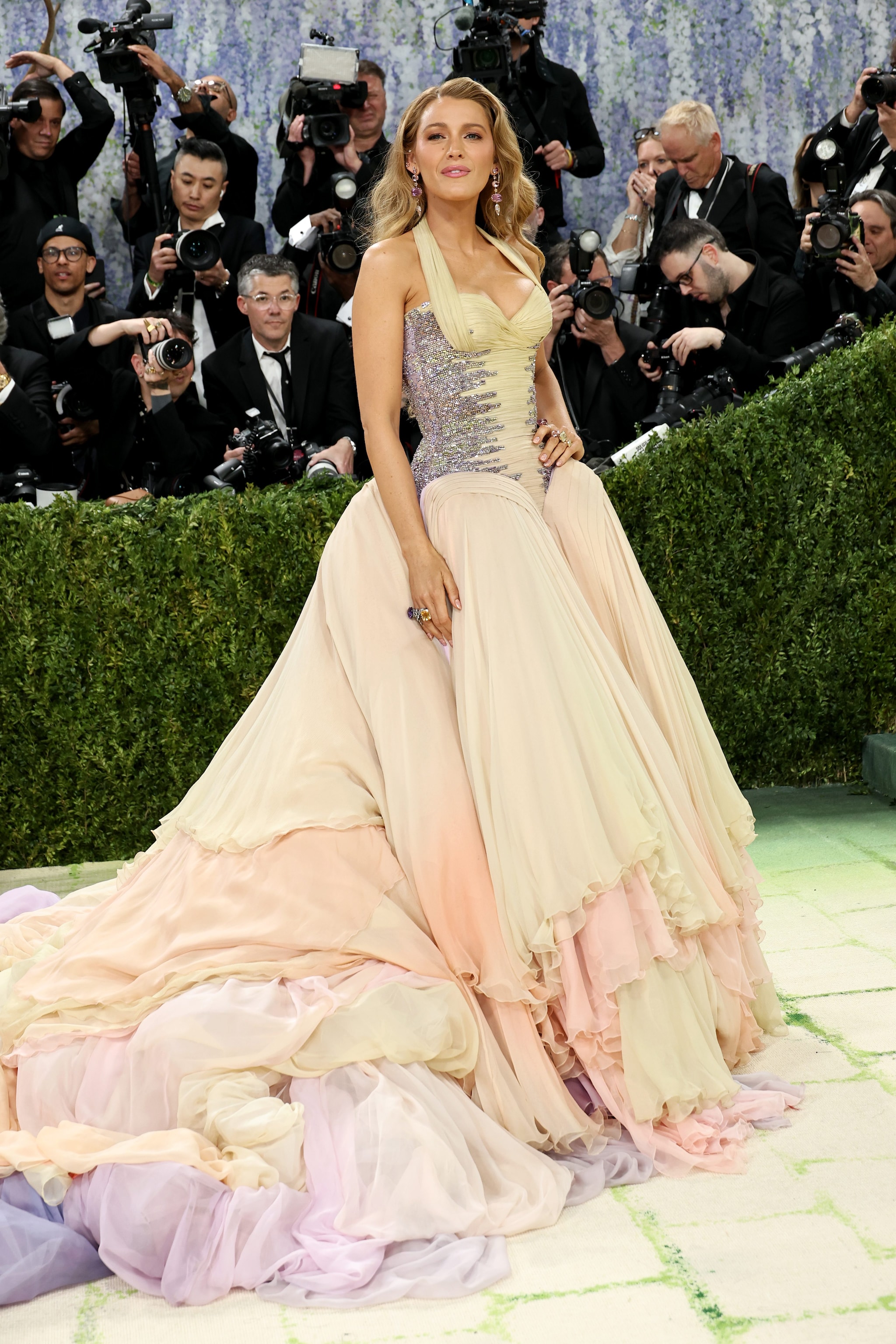 Blake Lively in custom Atelier Versace