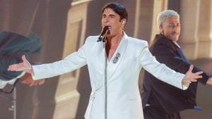 Sal Da Vinci all'Eurovision con le fedi di diamanti: gli anelli di Per sempre sì costano 20mila euro