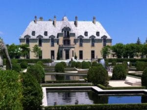 La storia del castello di Oheka, che negli anni ’20 ospitò centinaia di feste in stile Grande Gatsby
