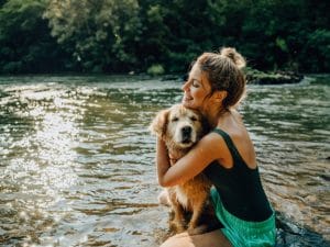 Vacanze con i cani e ritiri di pilates: quali sono i travel trend del 2026 secondo Google