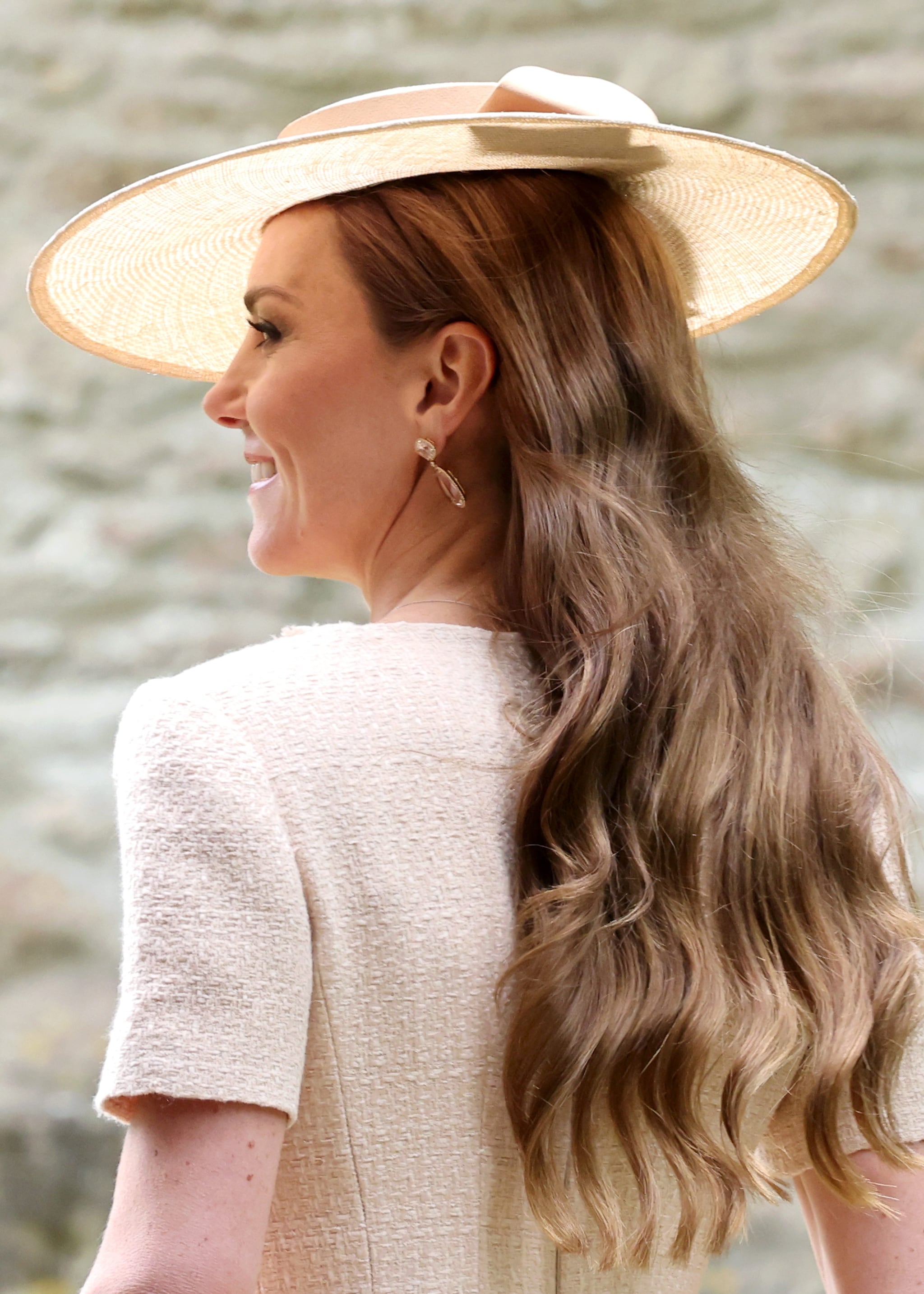 Dettaglio del look di Kate Middleton al matrimonio di Harriet Sperling e Peter Philips