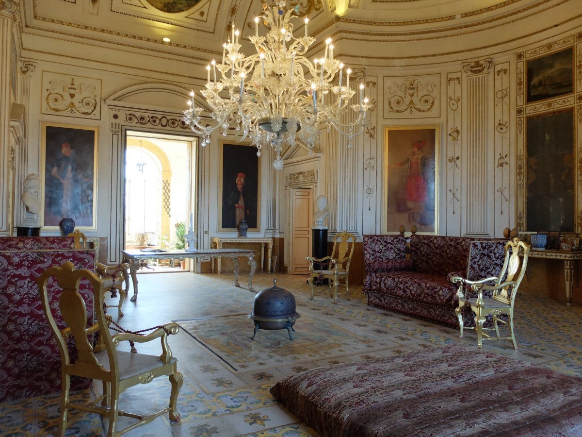 Gli interni di Villa Valguarnera, Bagheria