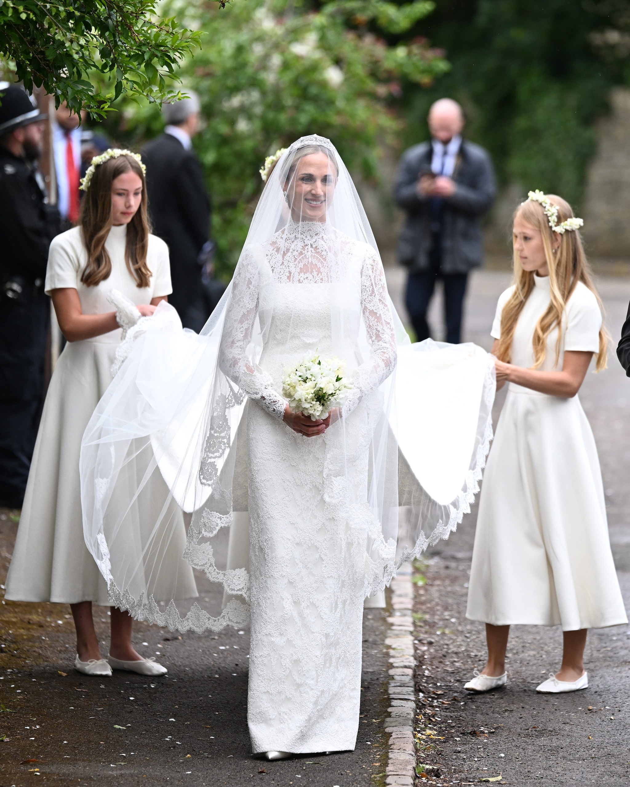 Harriet Sperling con la figlia Georgina e le figliastre Isla e Savannah