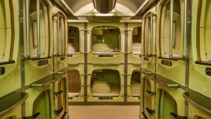 Capsule hotel, come funzionano le mini camere giapponesi arrivate anche in Europa