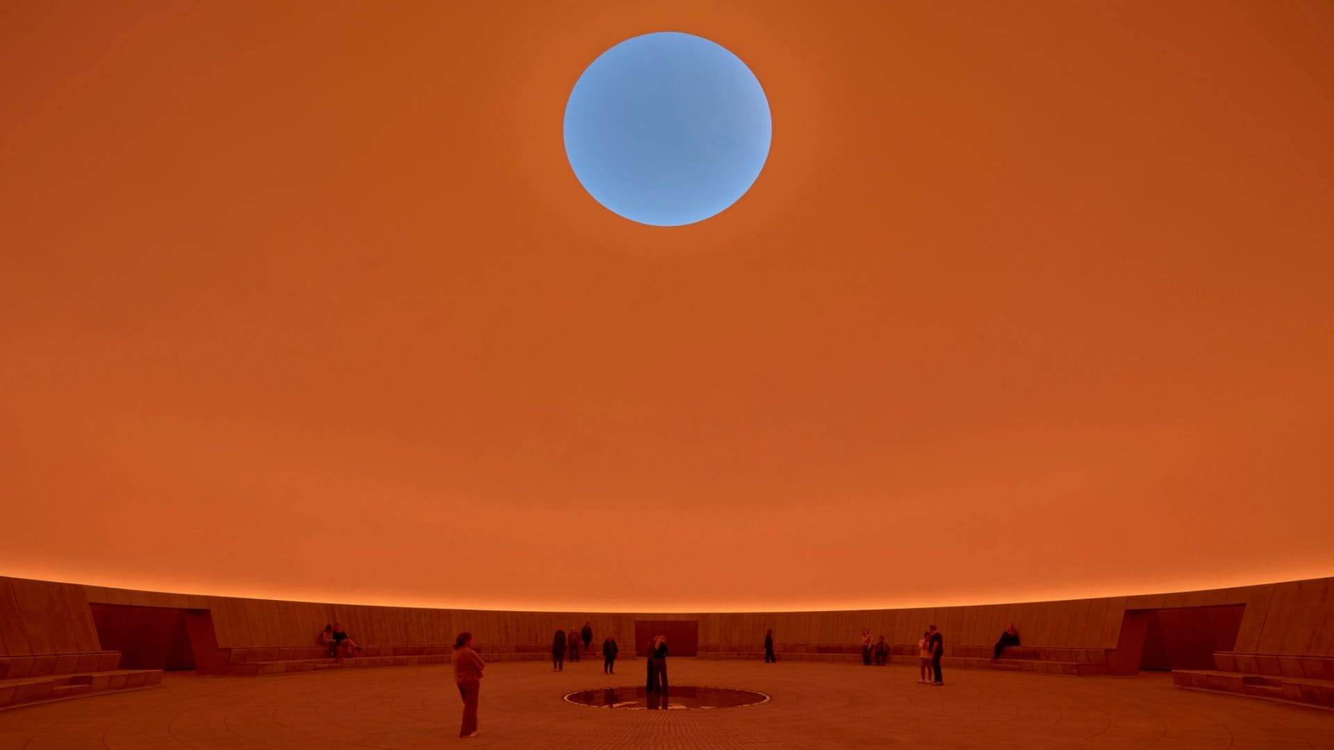 Il cielo diventa un'opera d'arte nel nuovo Skyspace di James Turrell ad Aarhus
