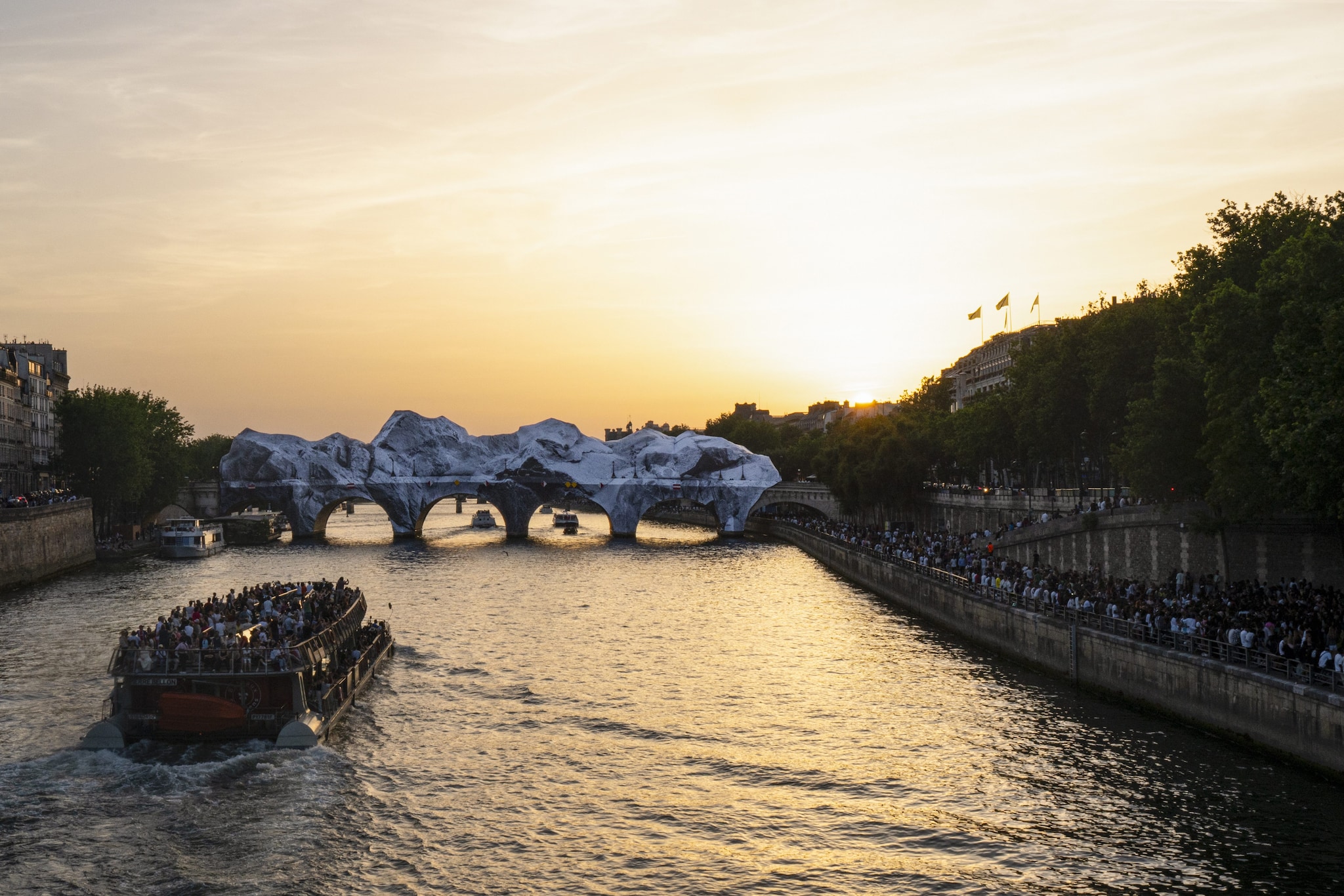 La Caverne du Pont Neuf, Parigi